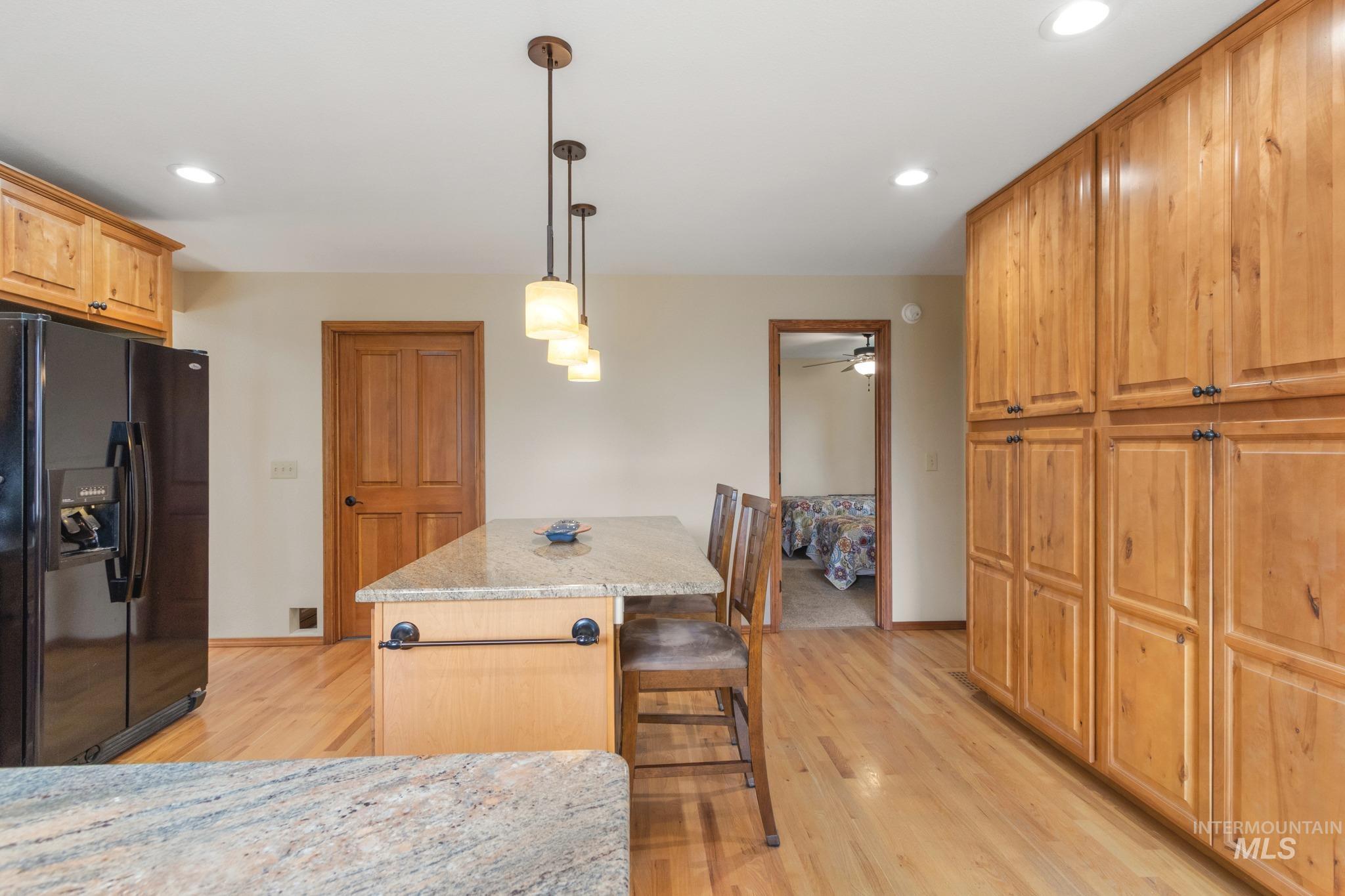 160 Forest Dr., Boise, Idaho 83716, 3 Bedrooms, 3 Bathrooms, Residential For Sale, Price $989,000, 98997520
