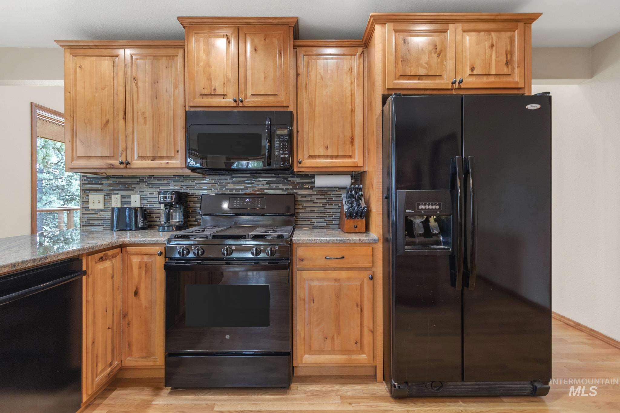 160 Forest Dr., Boise, Idaho 83716, 3 Bedrooms, 3 Bathrooms, Residential For Sale, Price $925,000,MLS 98997520