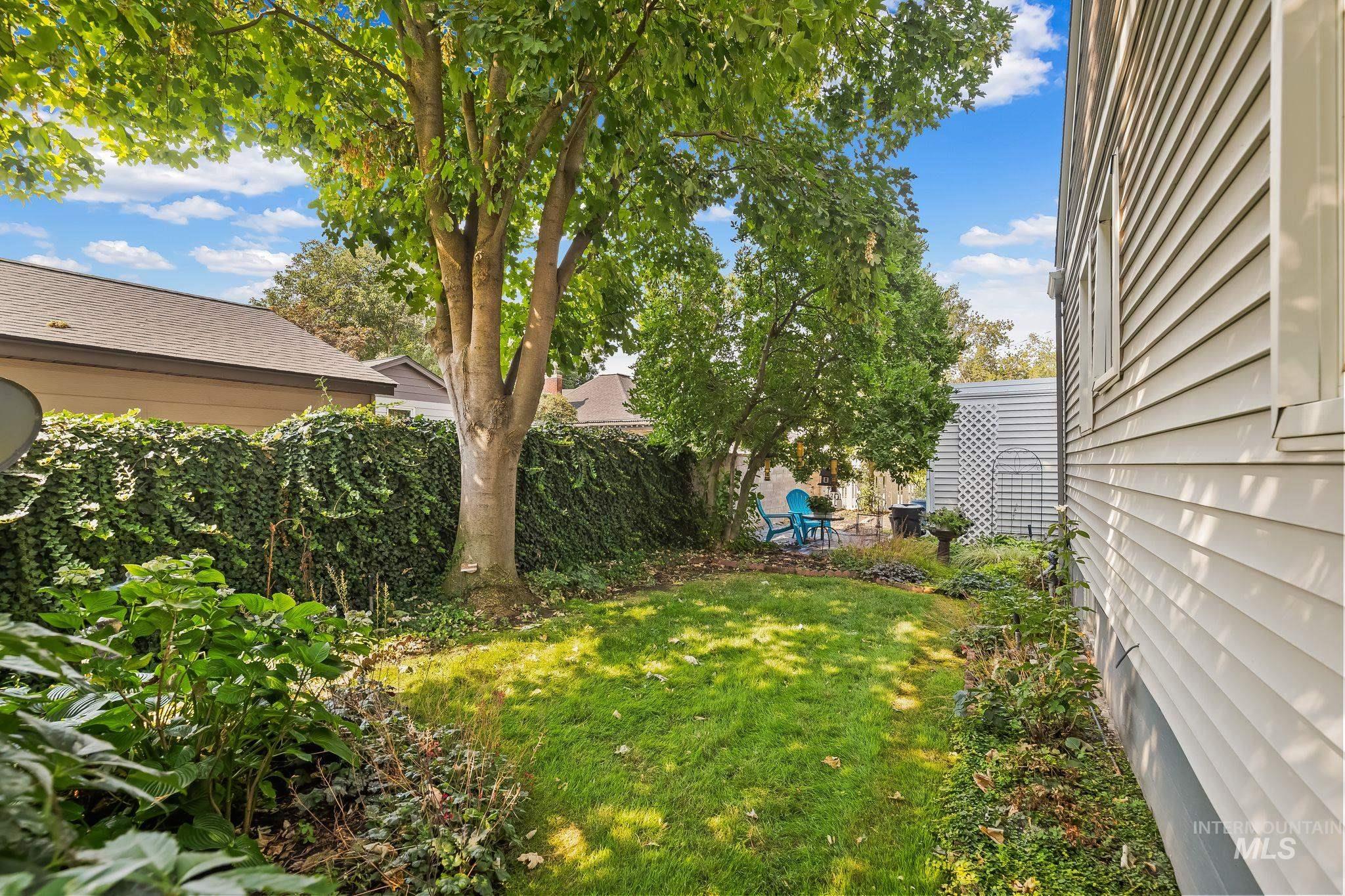818 11th St, Lewiston, Idaho 83501, 4 Bedrooms, 2 Bathrooms, Residential For Sale, Price $365,000, 98997521