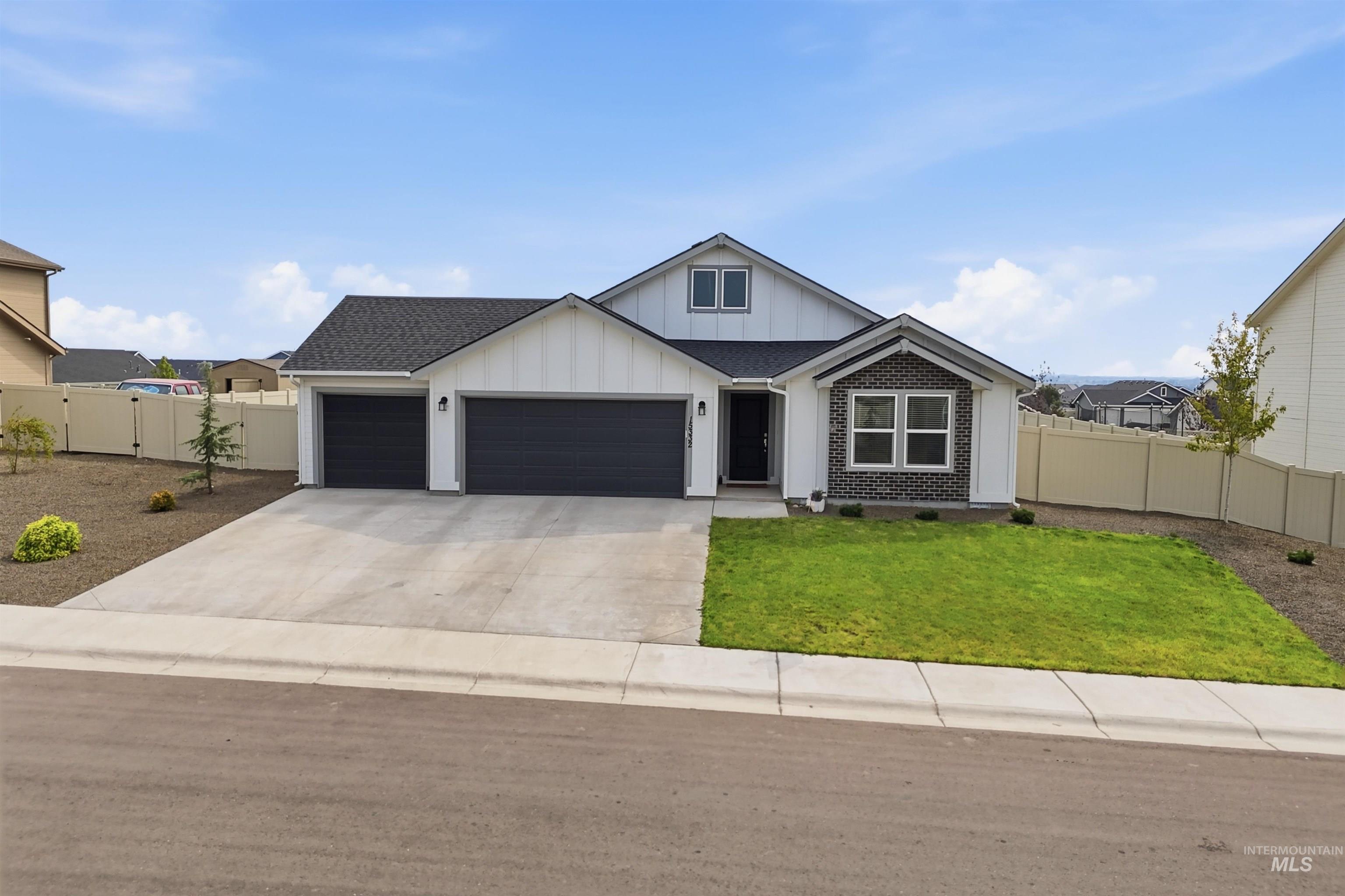 15332 Arcus Way, Caldwell, Idaho 83607, 3 Bedrooms, 2 Bathrooms, Residential For Sale, Price $460,000, 98997522