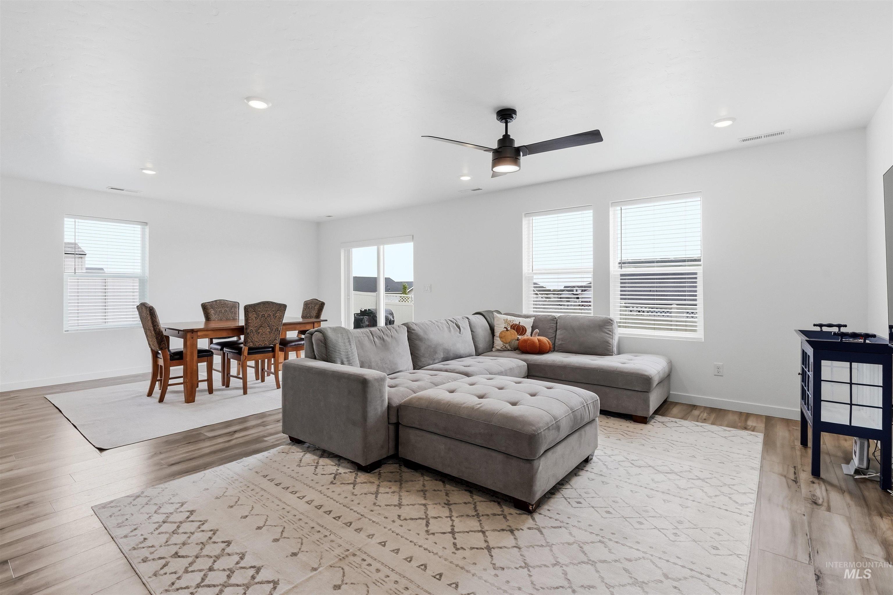 15332 Arcus Way, Caldwell, Idaho 83607, 3 Bedrooms, 2 Bathrooms, Residential For Sale, Price $460,000, 98997522