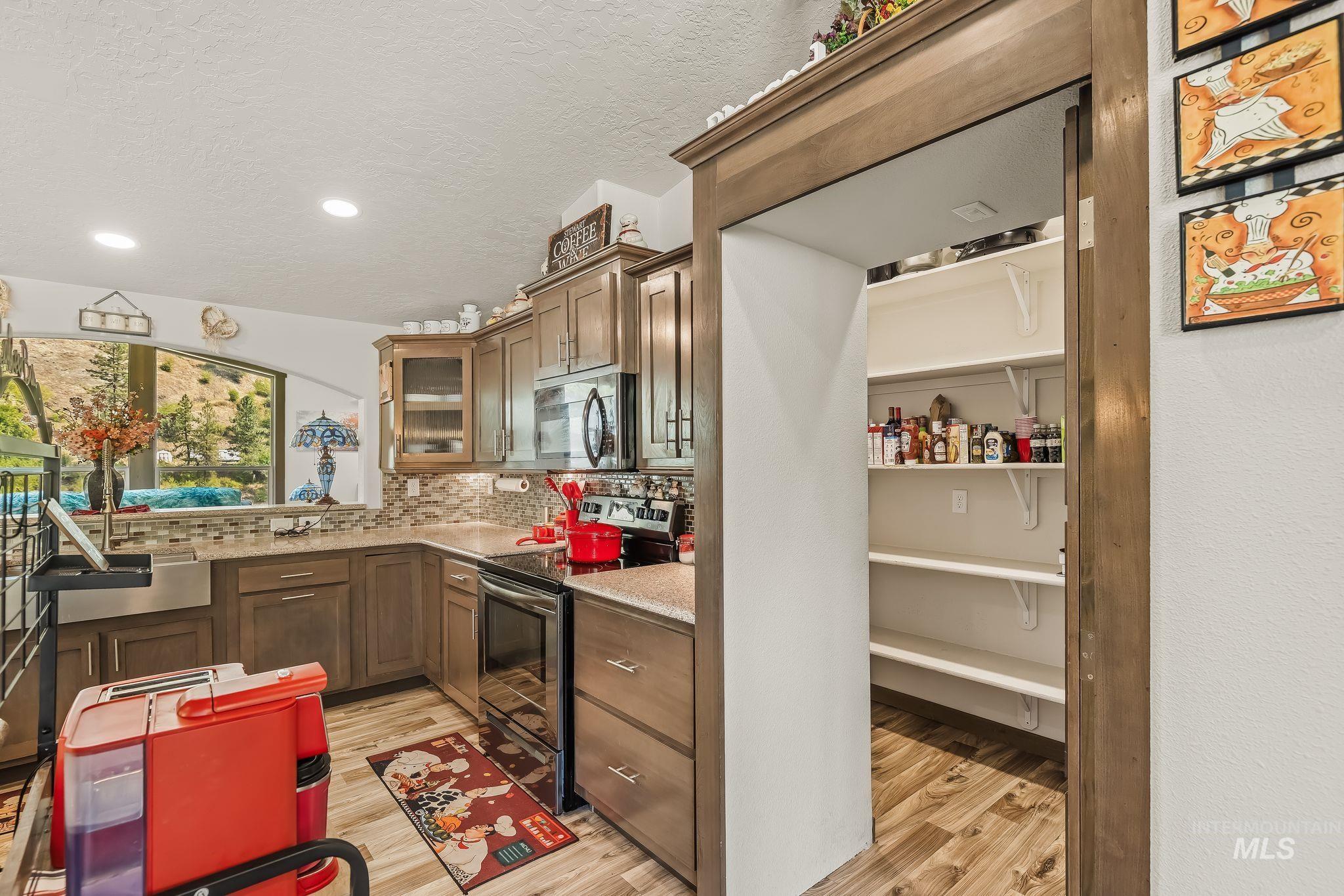 2136 Lukes Gulch Road, Stites, Idaho 83552, 3 Bedrooms, 2 Bathrooms, Residential For Sale, Price $759,000, 98997524