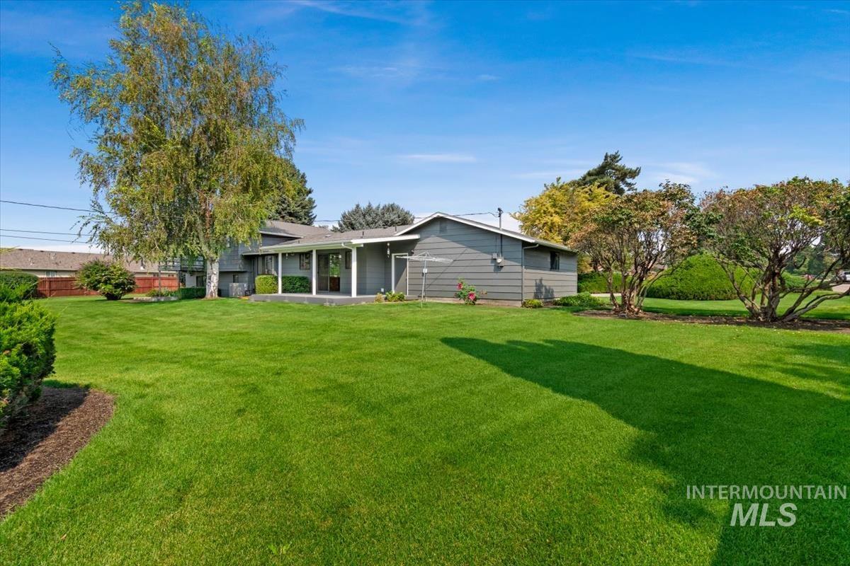 931 Sherman Way, Nampa, Idaho 83686, 5 Bedrooms, 3.5 Bathrooms, Residential For Sale, Price $699,000, 98997528