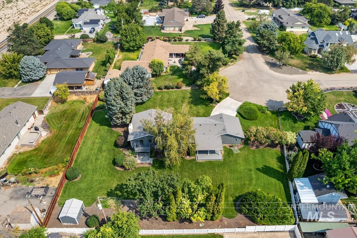 931 Sherman Way, Nampa, Idaho 83686, 5 Bedrooms, 3.5 Bathrooms, Residential For Sale, Price $699,000, 98997528