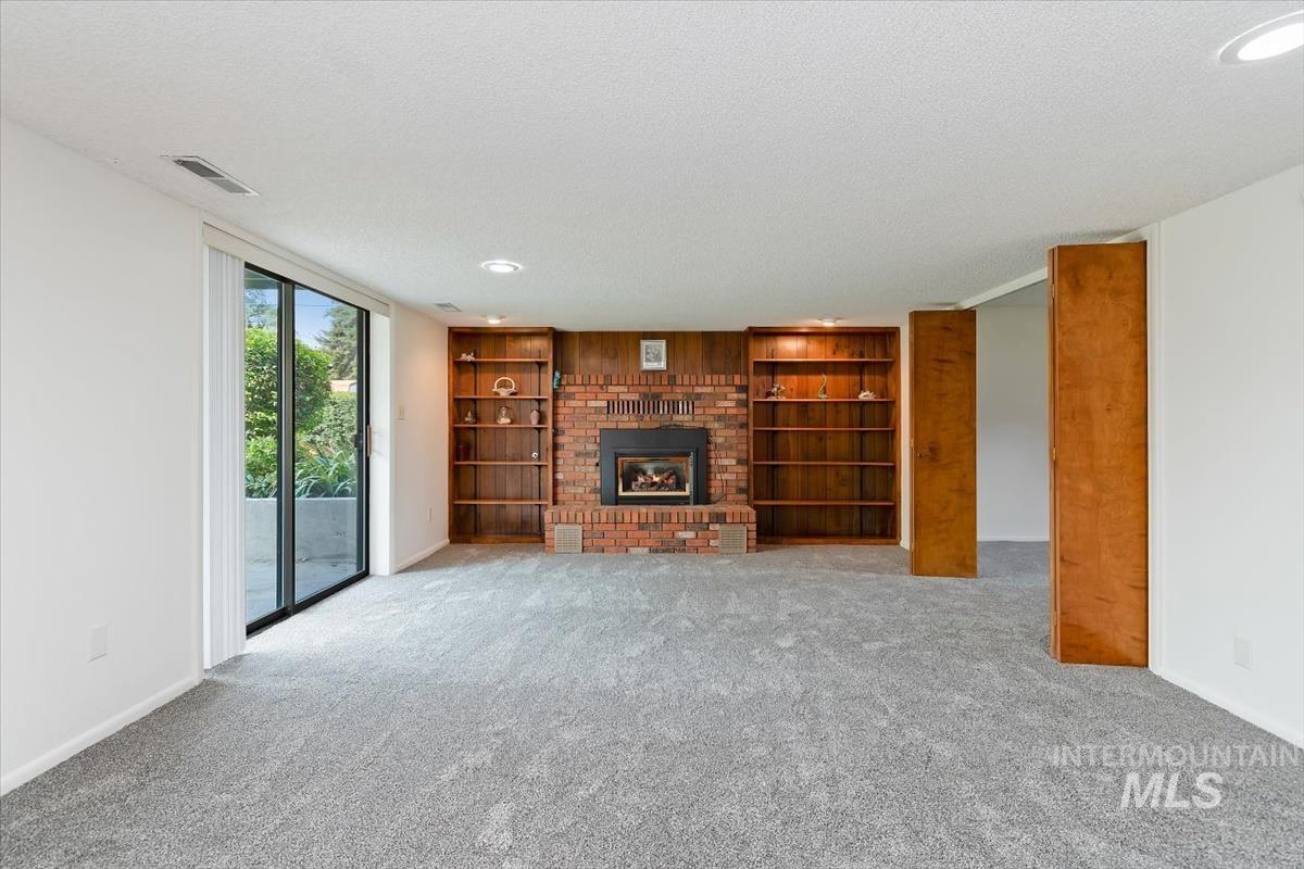 931 Sherman Way, Nampa, Idaho 83686, 5 Bedrooms, 3.5 Bathrooms, Residential For Sale, Price $699,000, 98997528