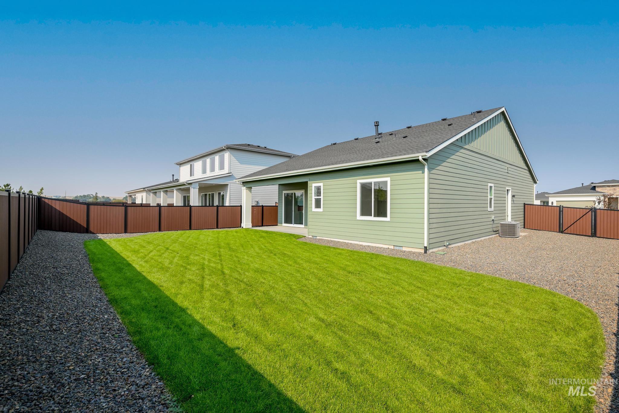 2607 N Morehouse Ave, Eagle, Idaho 83616, 3 Bedrooms, 2 Bathrooms, Residential For Sale, Price $599,000, 98997530
