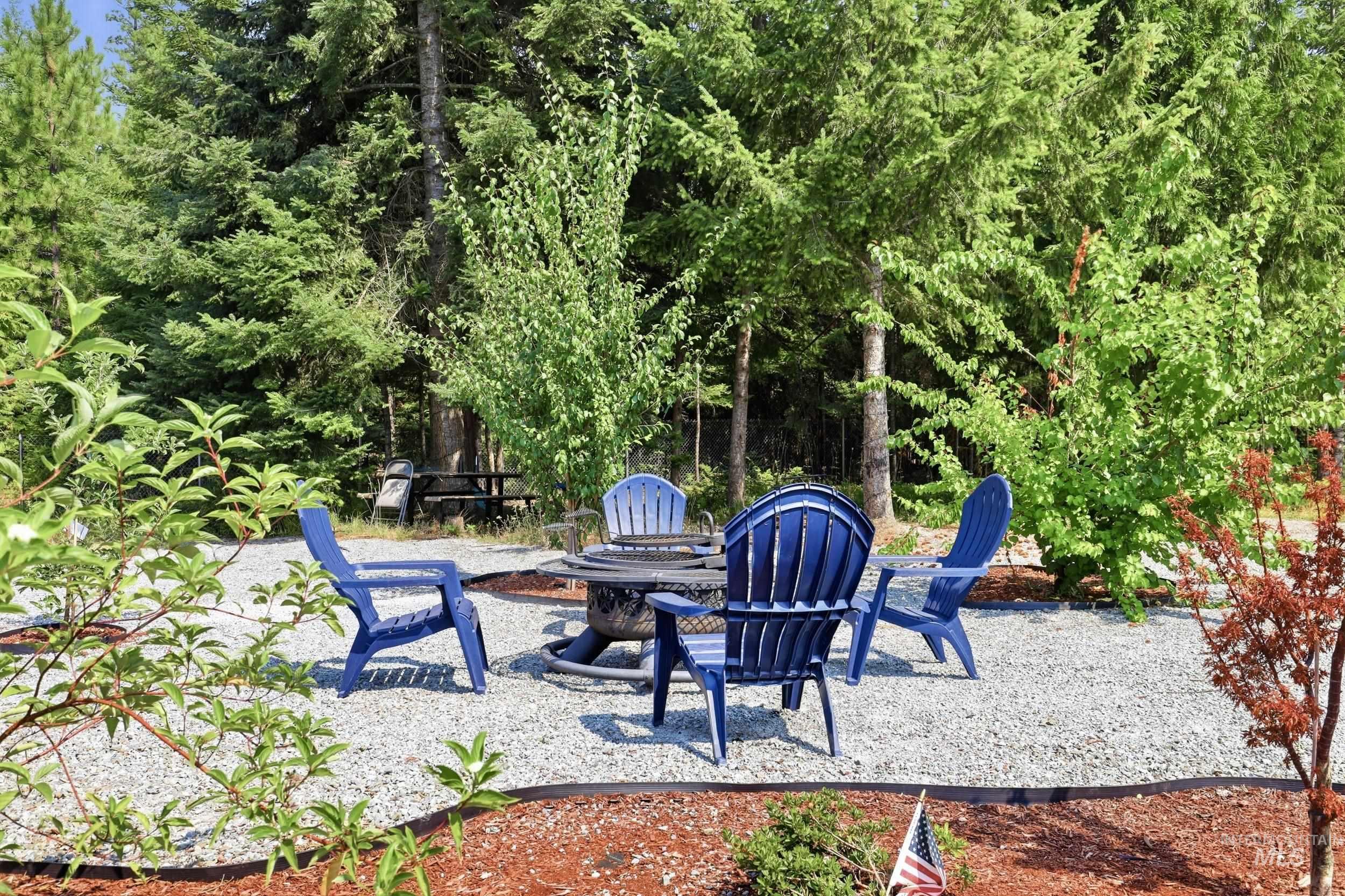 450 Parsons Dr, Priest River, Idaho 83856, 3 Bedrooms, 2 Bathrooms, Residential For Sale, Price $795,000, 98997531