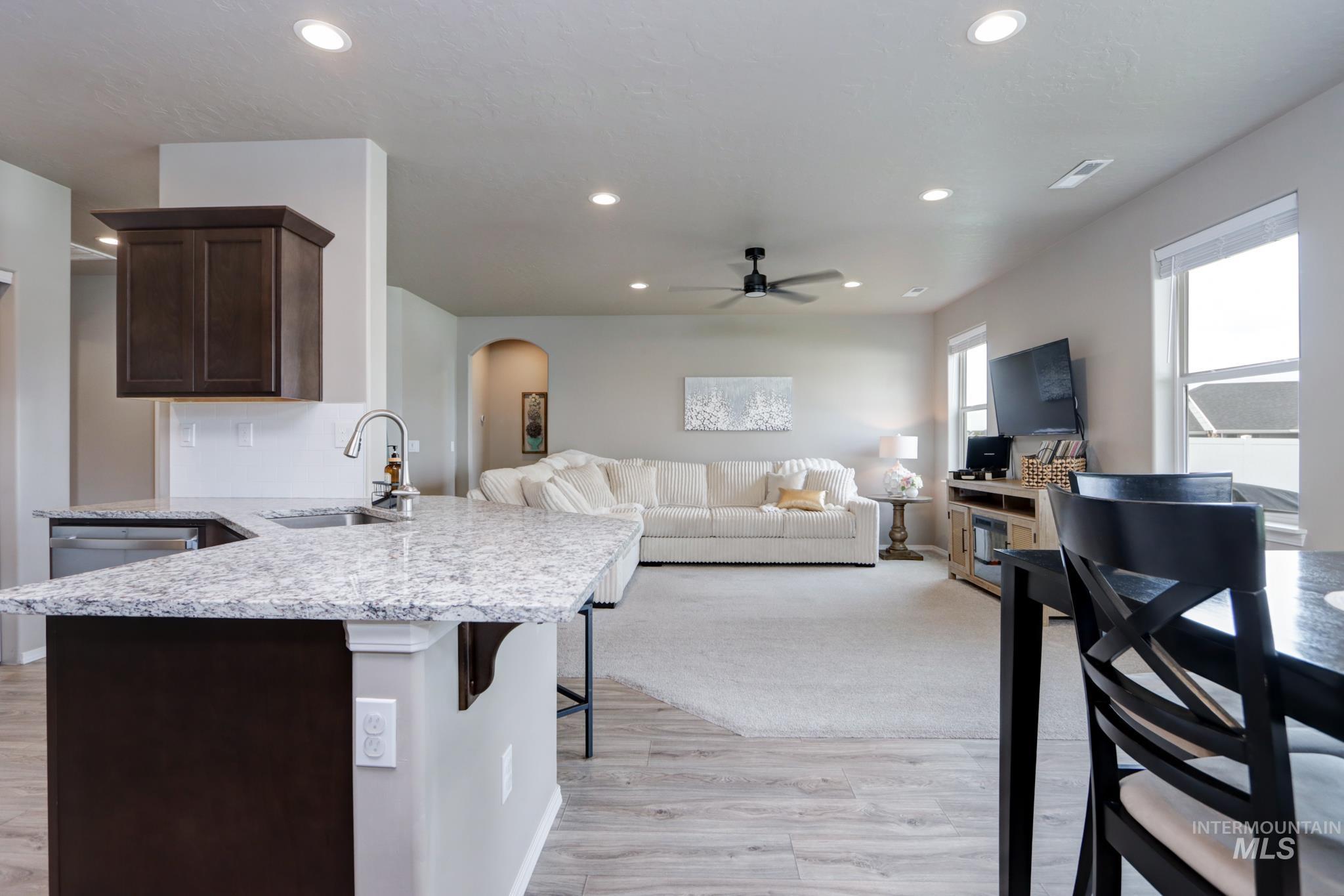 18557 White Rose Pl, Nampa, Idaho 83687, 3 Bedrooms, 2 Bathrooms, Residential For Sale, Price $420,000,MLS 98997532