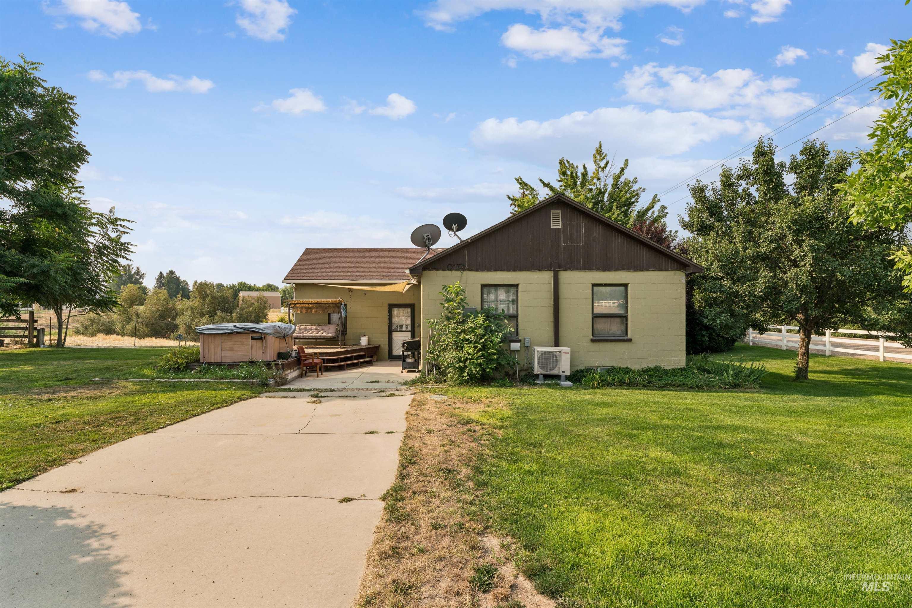 25248 Lansing Lane, Middleton, Idaho 83644, 4 Bedrooms, 3 Bathrooms, Residential For Sale, Price $1,700,000, 98997537