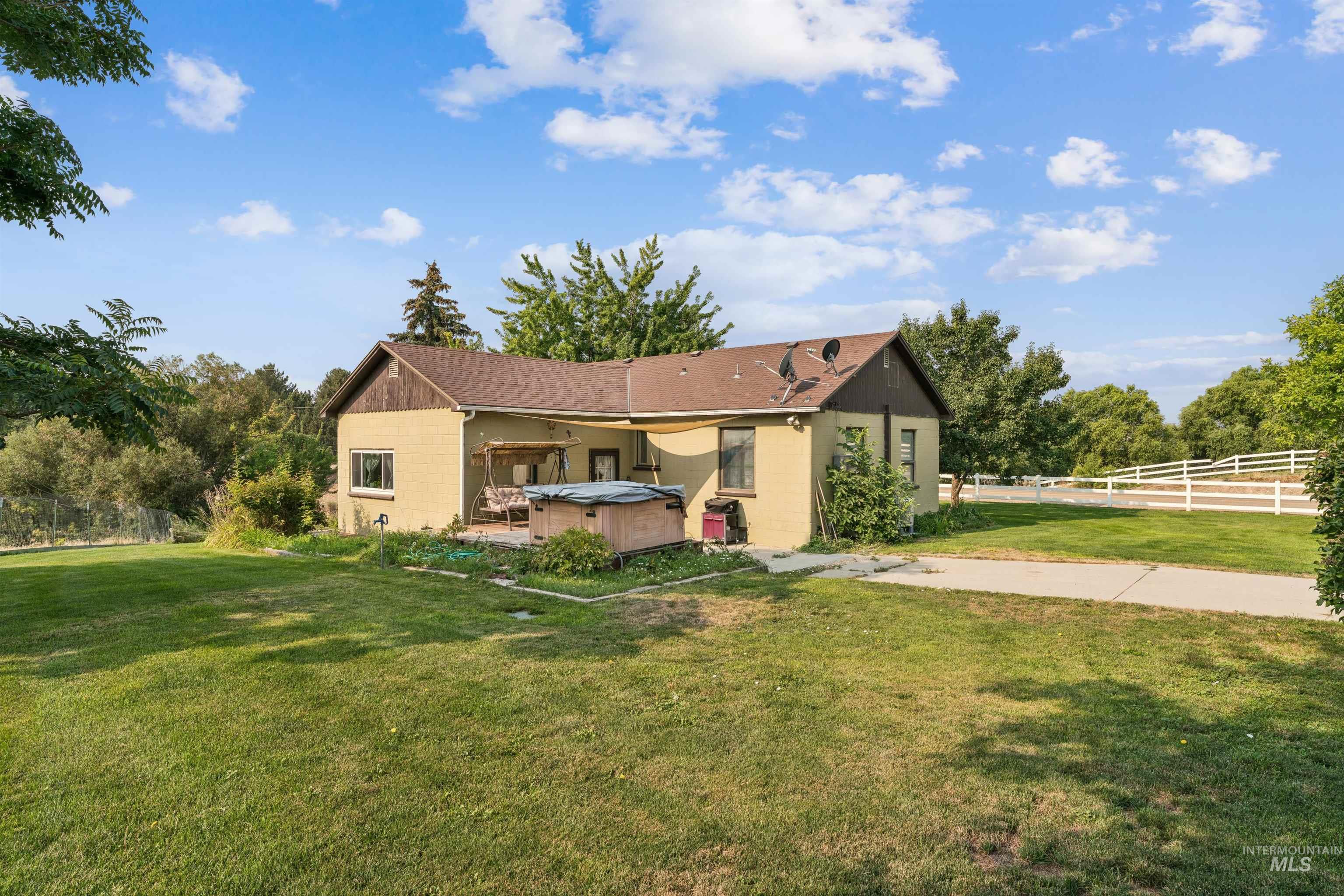25248 Lansing Lane, Middleton, Idaho 83644, 4 Bedrooms, 3 Bathrooms, Residential For Sale, Price $1,700,000, 98997537
