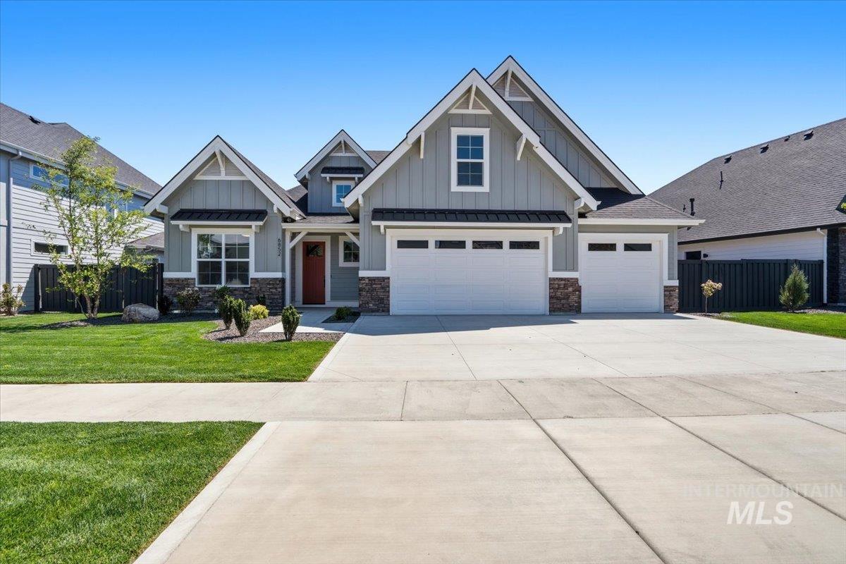 5869 Pinpoint Way, Meridian, Idaho 83642, 4 Bedrooms, 3.5 Bathrooms, Residential For Sale, Price $859,800, 98997538