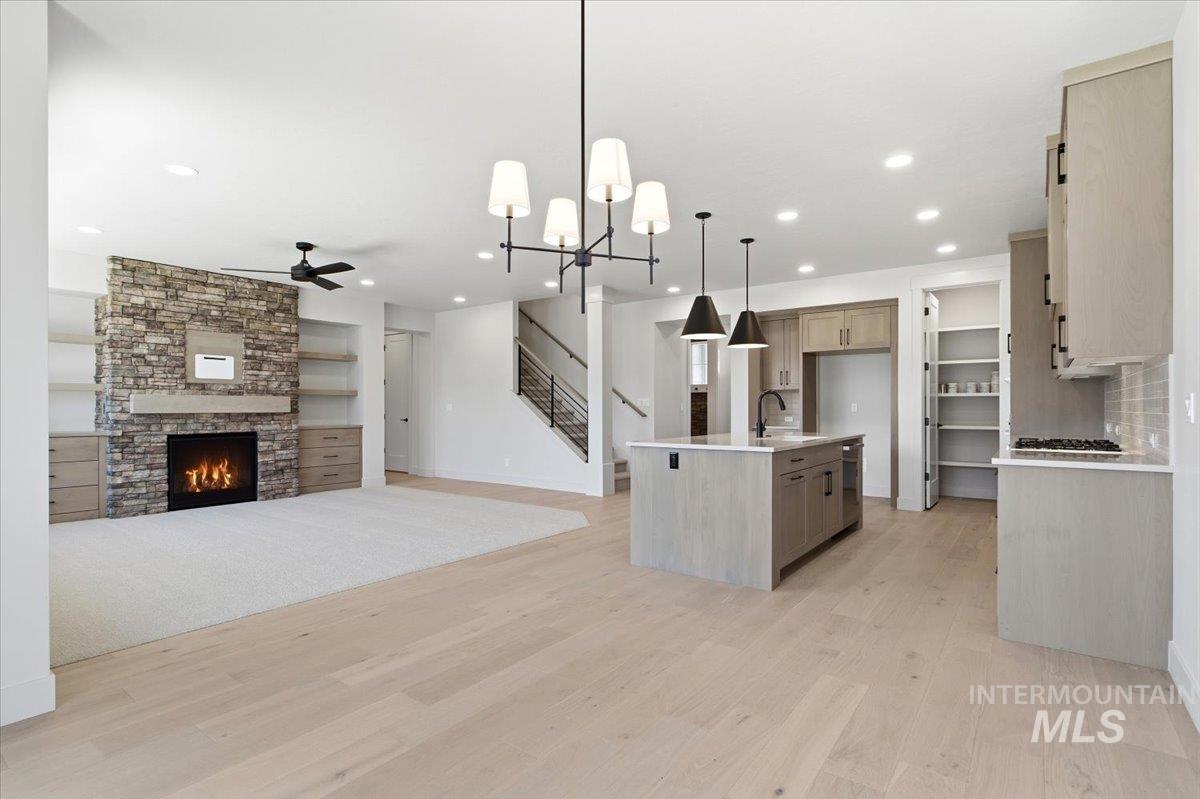 5869 Pinpoint Way, Meridian, Idaho 83642, 4 Bedrooms, 3.5 Bathrooms, Residential For Sale, Price $859,800, 98997538