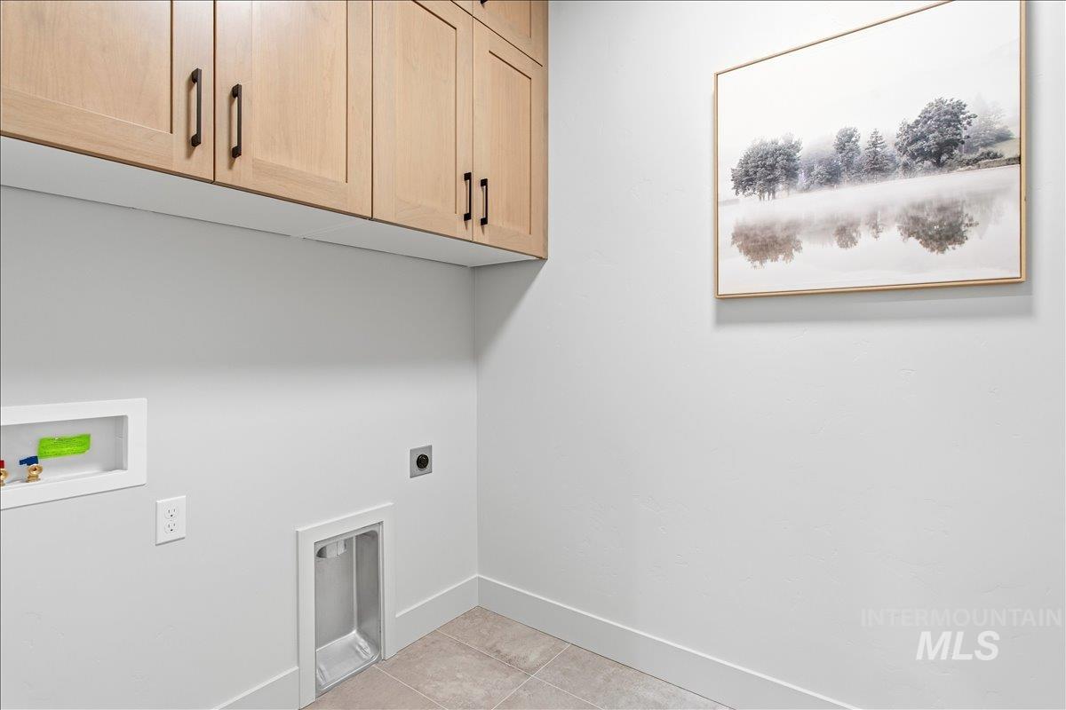 880 E Crescendo St, Meridian, Idaho 83642, 3 Bedrooms, 3.5 Bathrooms, Residential For Sale, Price $779,900,MLS 98997540
