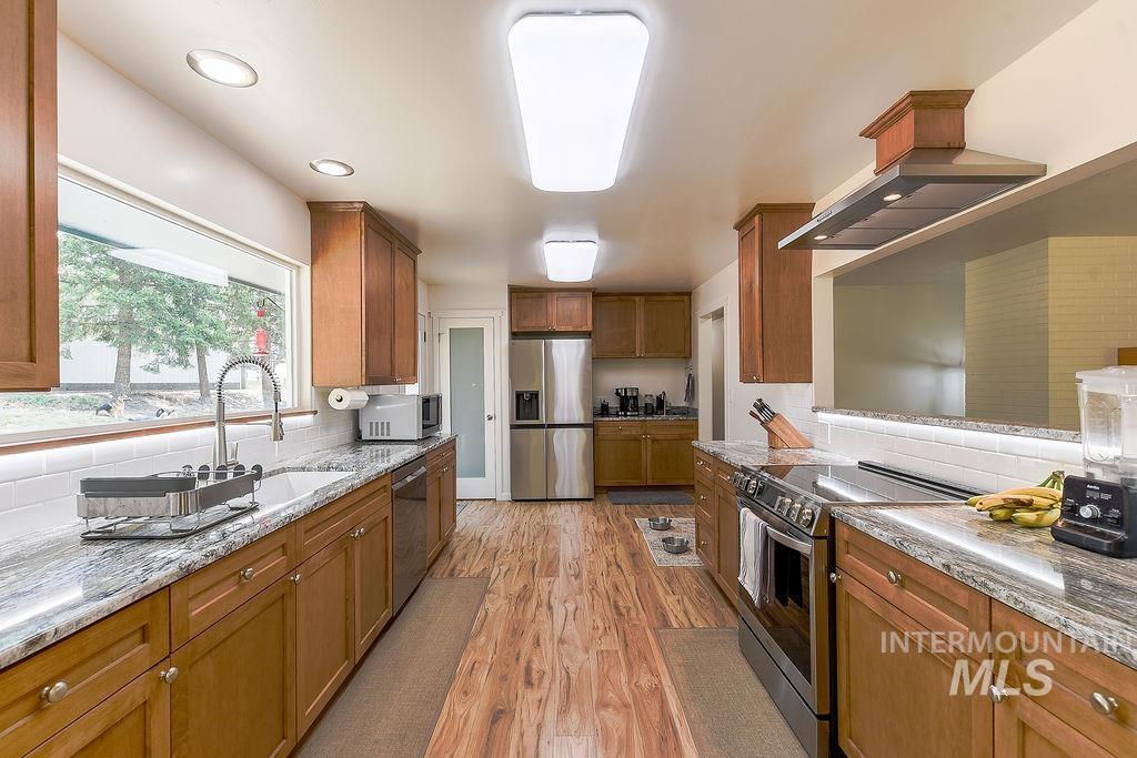 3851 Highway 8, Troy, Idaho 83871, 4 Bedrooms, 2 Bathrooms, Residential For Sale, Price $847,500, 98997541