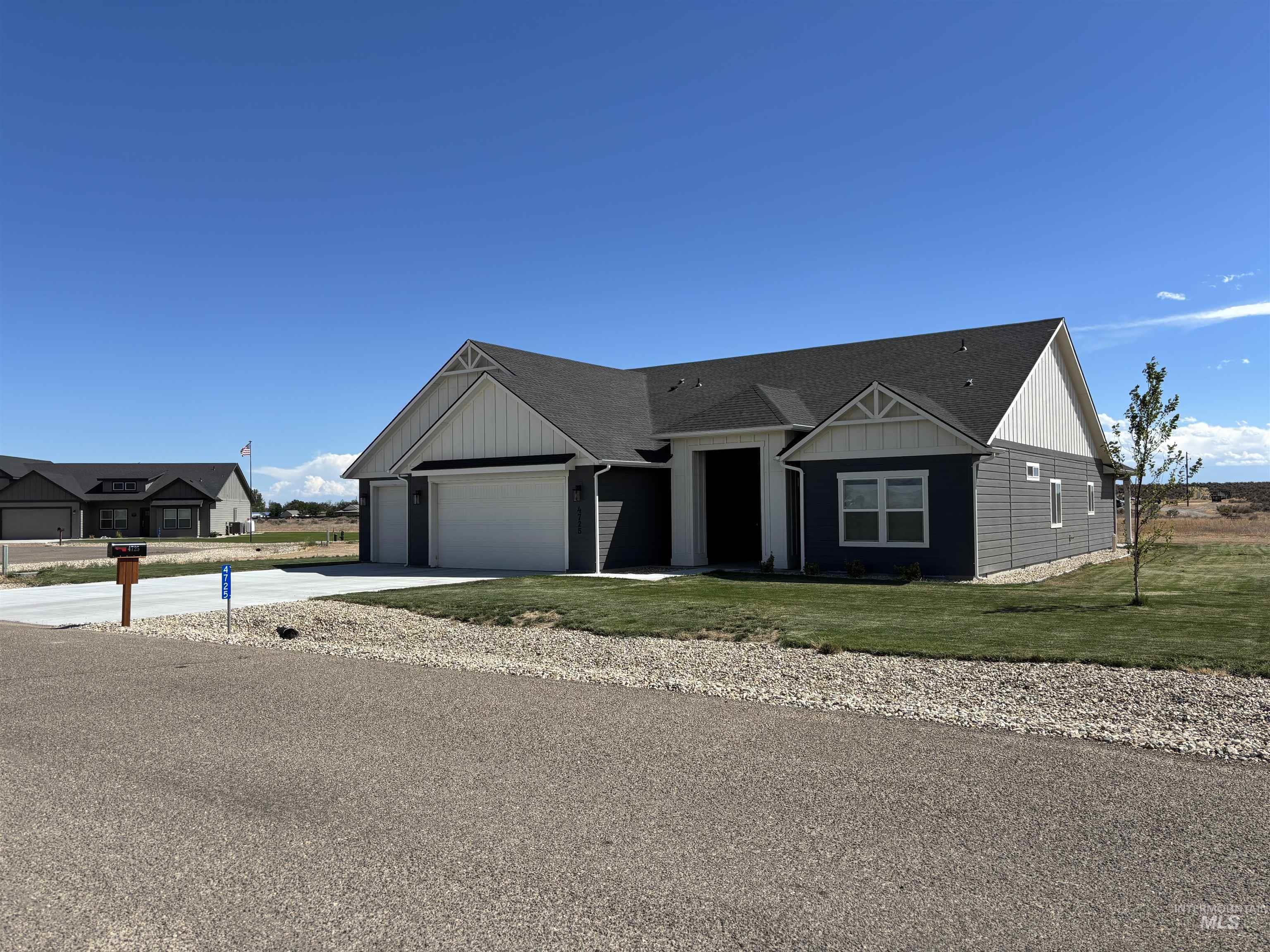 4725 SW Moonlight Court, Mountain Home, Idaho 83647, 3 Bedrooms, 2.5 Bathrooms, Residential For Sale, Price $630,000, 98997542