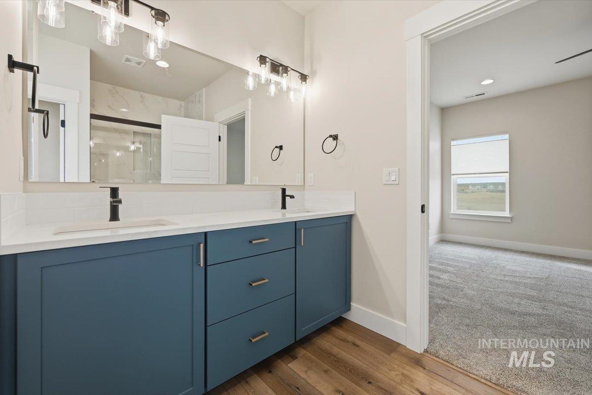 4725 SW Moonlight Court, Mountain Home, Idaho 83647, 3 Bedrooms, 2.5 Bathrooms, Residential For Sale, Price $630,000,MLS 98997542