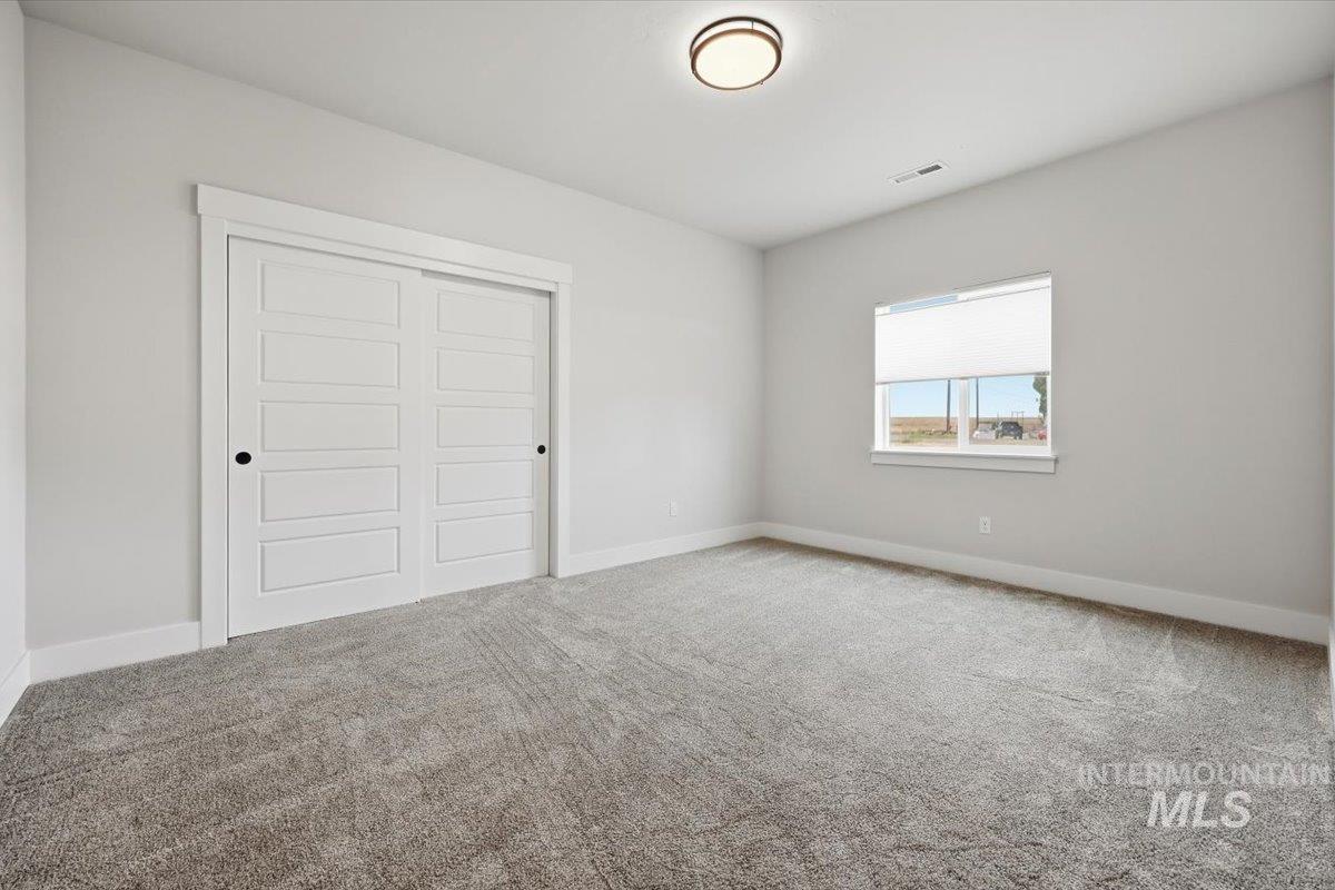 4725 SW Moonlight Court, Mountain Home, Idaho 83647, 3 Bedrooms, 2.5 Bathrooms, Residential For Sale, Price $630,000,MLS 98997542