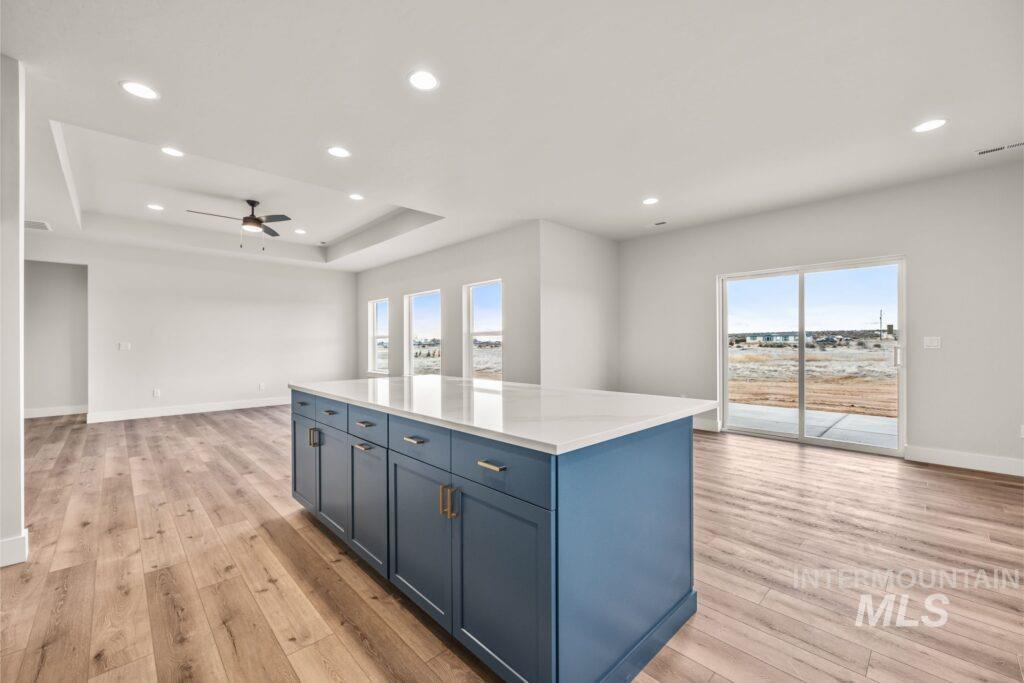 4725 SW Moonlight Court, Mountain Home, Idaho 83647, 3 Bedrooms, 2.5 Bathrooms, Residential For Sale, Price $625,000, 98997542