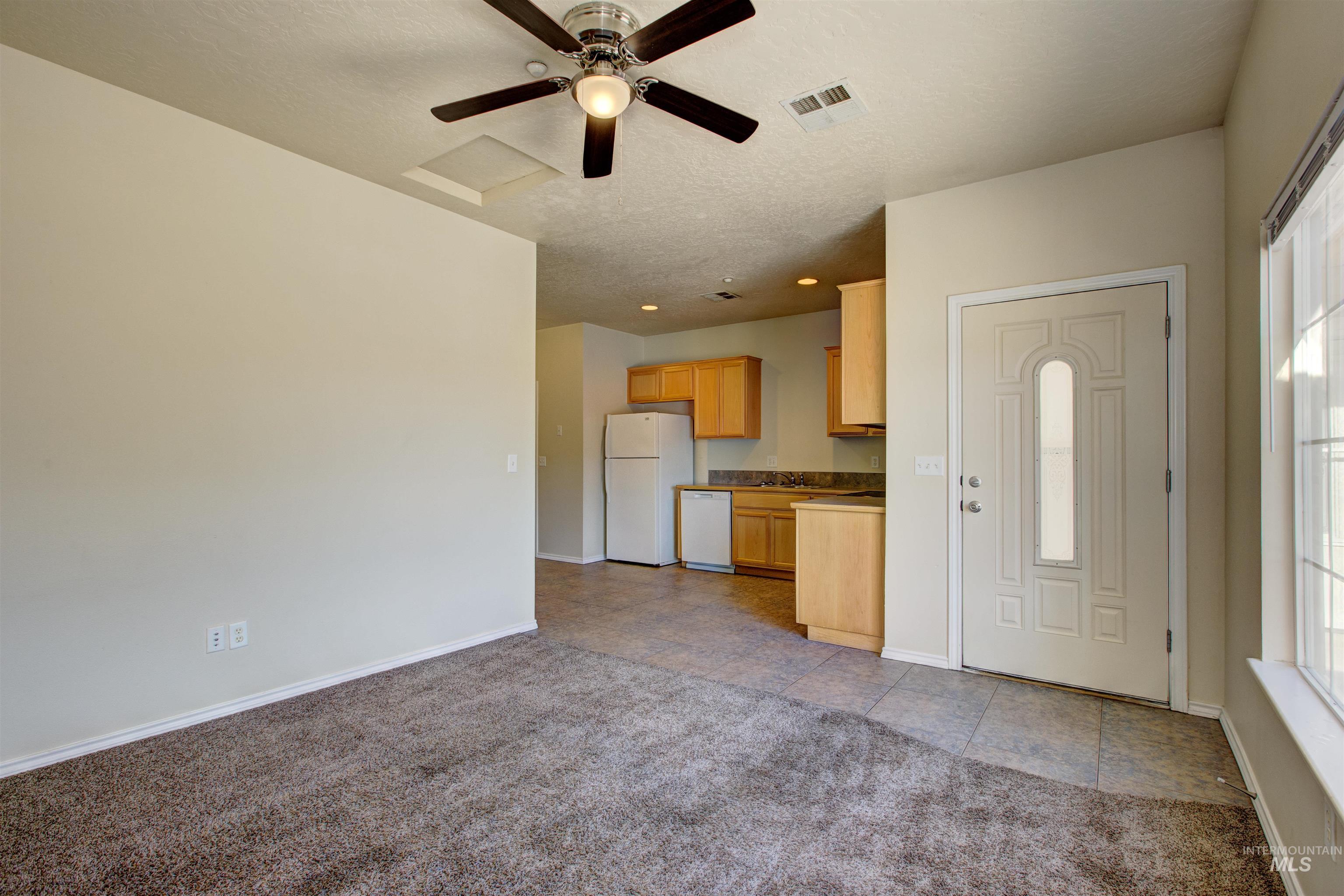 727 N Stampede Ct., Nampa, Idaho 83687, 3 Bedrooms, 1.5 Bathrooms, Residential Income For Sale, Price $719,900,MLS 98997545