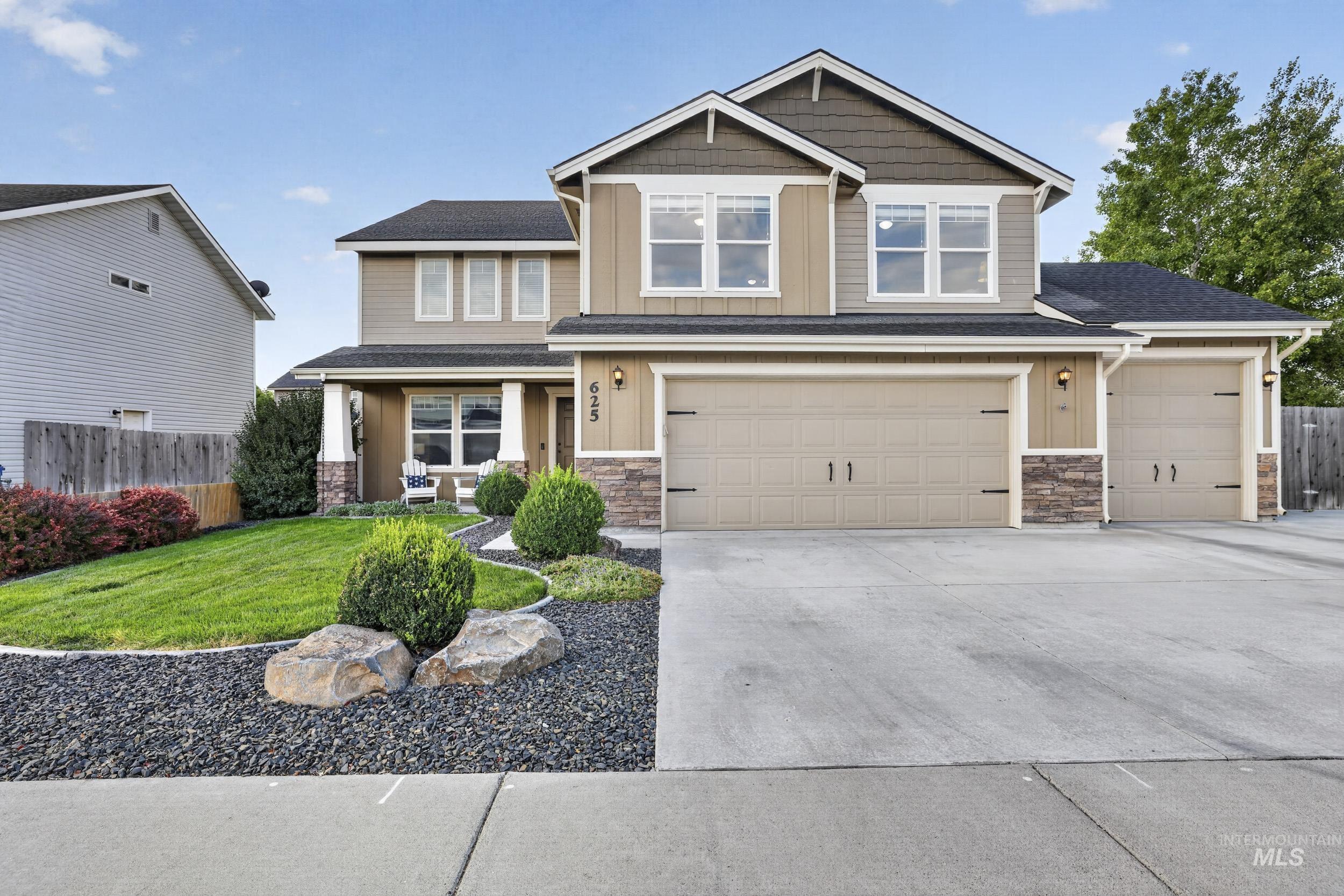 625 SW Josephine St, Mountain Home, Idaho 83647, 5 Bedrooms, 2.5 Bathrooms, Residential For Sale, Price $509,900, 98997547