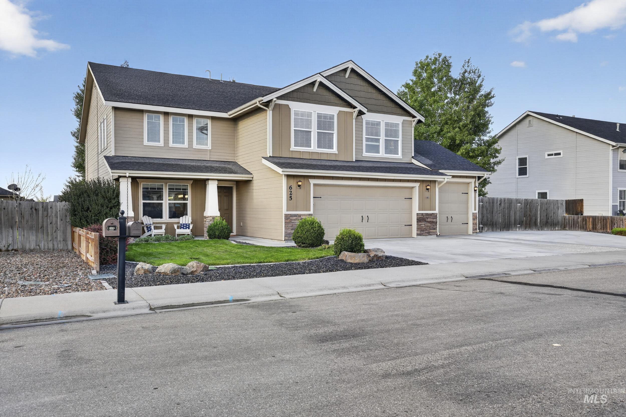 625 SW Josephine St, Mountain Home, Idaho 83647, 5 Bedrooms, 2.5 Bathrooms, Residential For Sale, Price $509,900, 98997547
