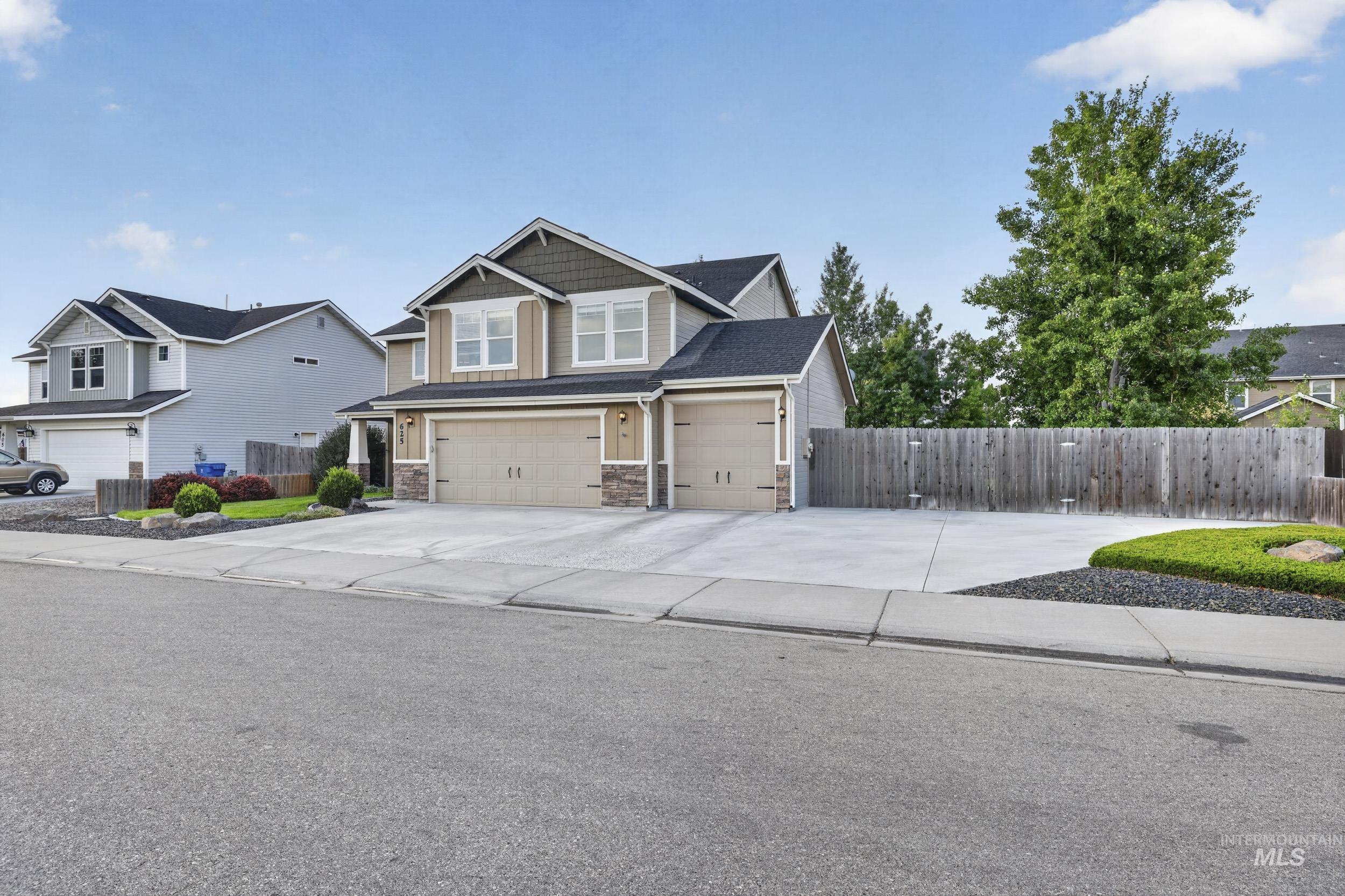625 SW Josephine St, Mountain Home, Idaho 83647, 5 Bedrooms, 2.5 Bathrooms, Residential For Sale, Price $509,900, 98997547
