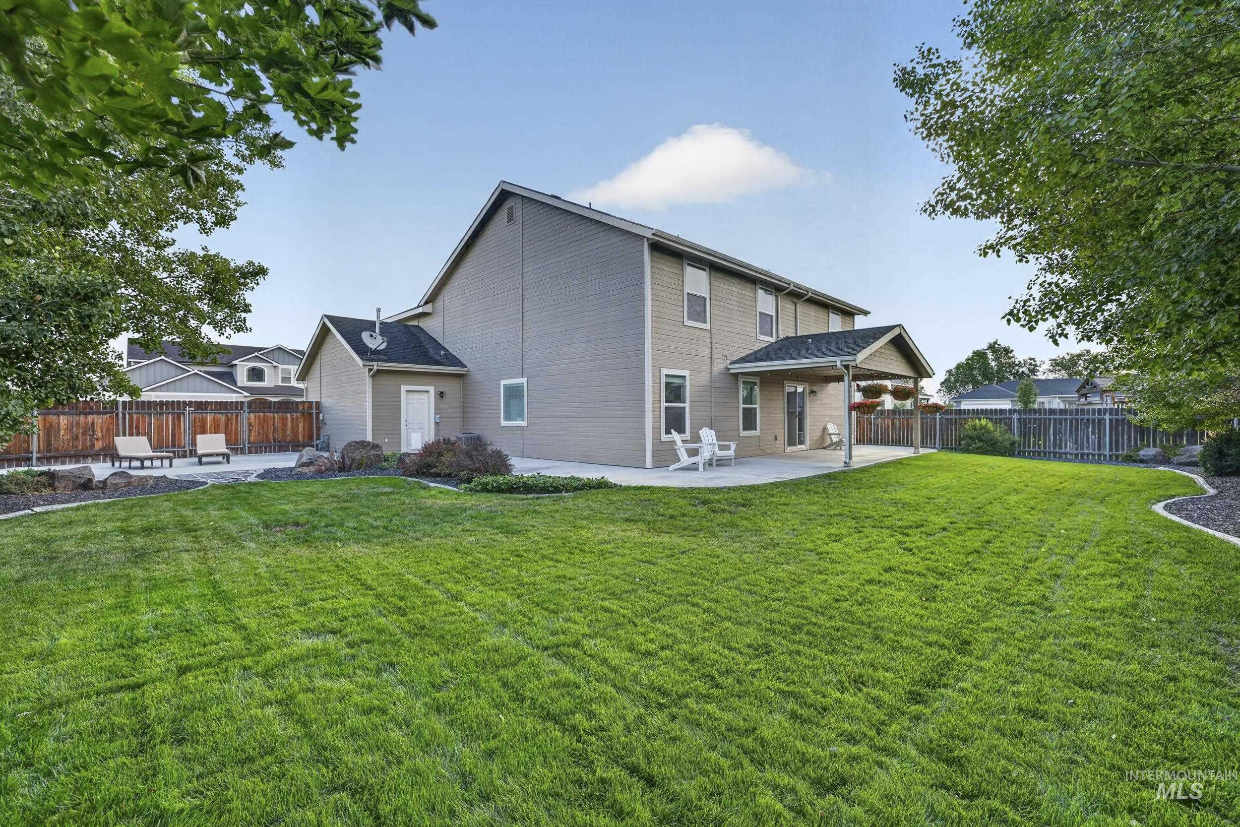 625 SW Josephine St, Mountain Home, Idaho 83647, 5 Bedrooms, 2.5 Bathrooms, Residential For Sale, Price $509,900, 98997547