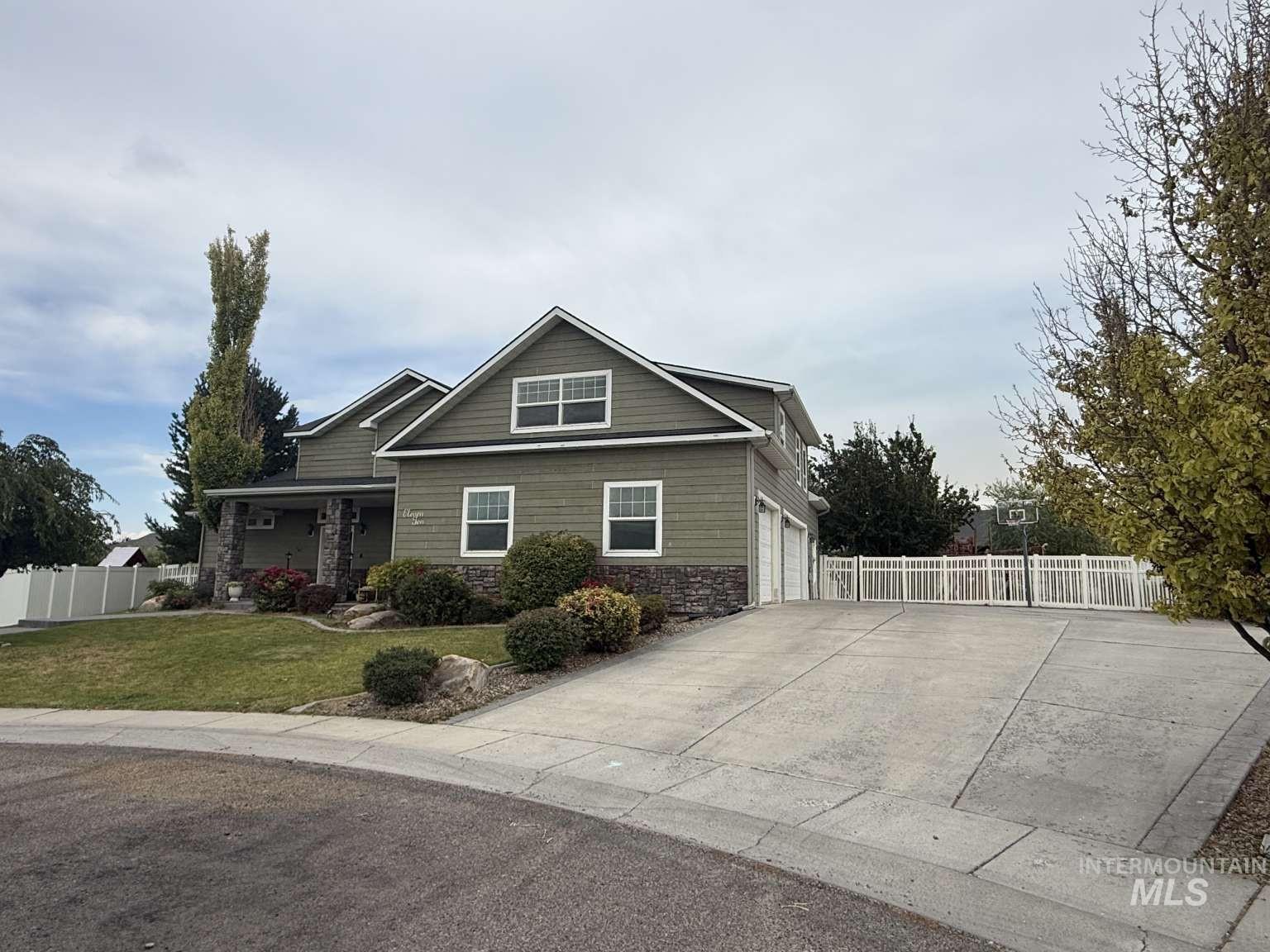 1110 Connor Ct, Kimberly, Idaho 83341, 6 Bedrooms, 5 Bathrooms, Residential For Sale, Price $899,999,MLS 98997549