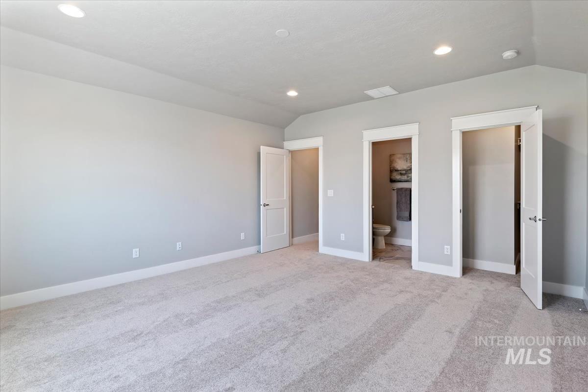 6696 W Sollas Dr, Eagle, Idaho 83616, 3 Bedrooms, 3 Bathrooms, Residential For Sale, Price $739,900,MLS 98997551