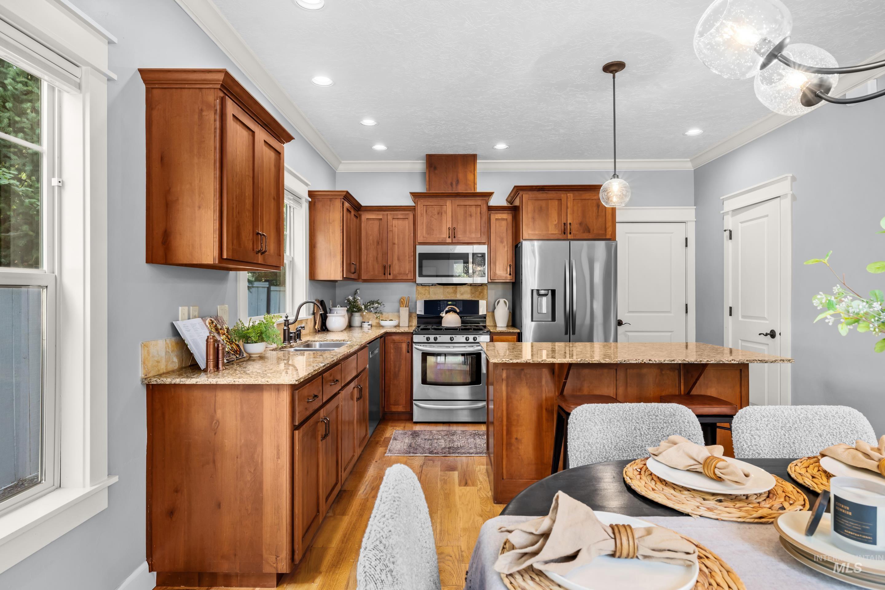 1862 W Ridenbaugh St., Boise, Idaho 83702, 3 Bedrooms, 2.5 Bathrooms, Residential For Sale, Price $899,900,MLS 98997552