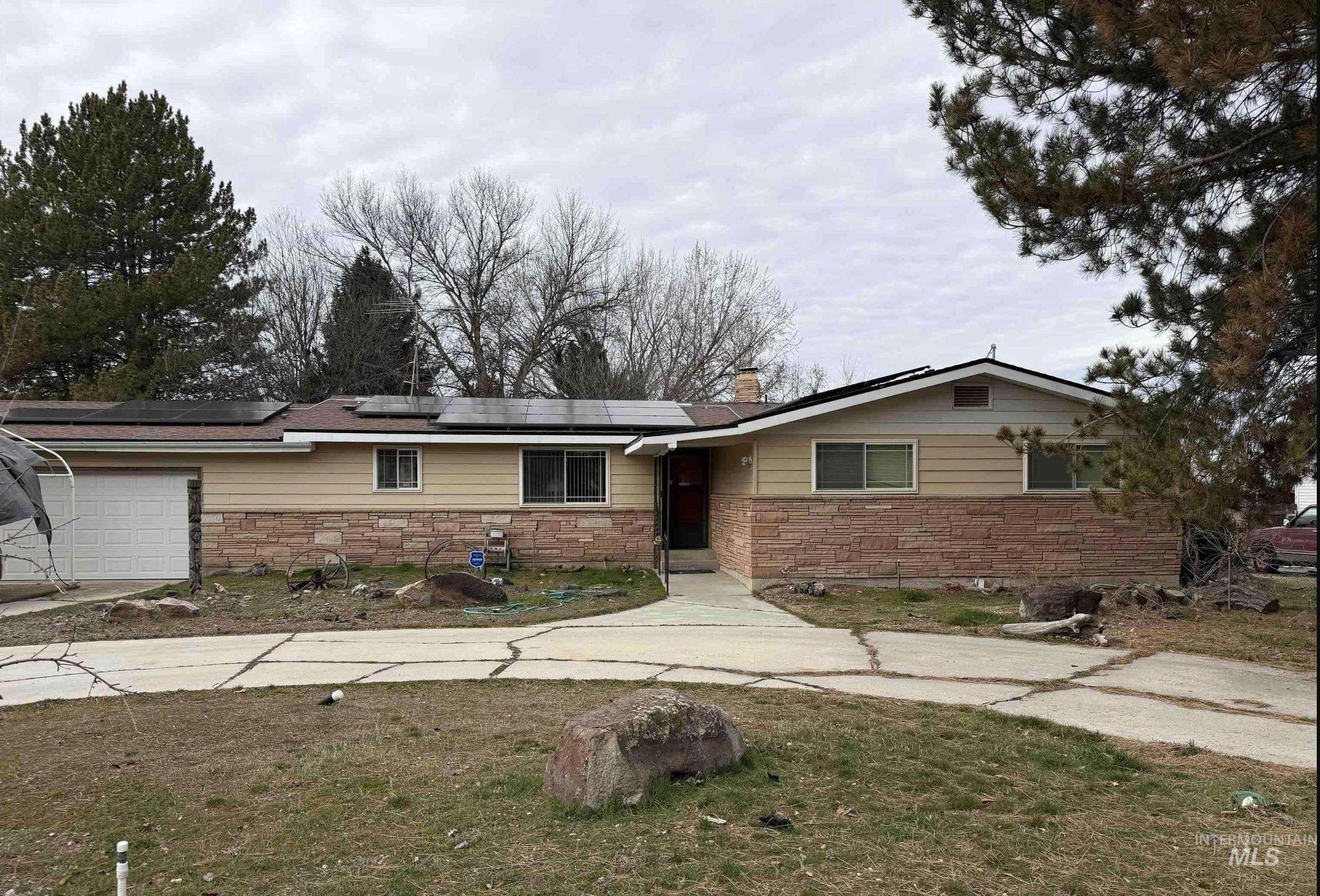 22081 Jeanne, Caldwell, Idaho 83607, 3 Bedrooms, 2.5 Bathrooms, Residential For Sale, Price $409,900, 98997555