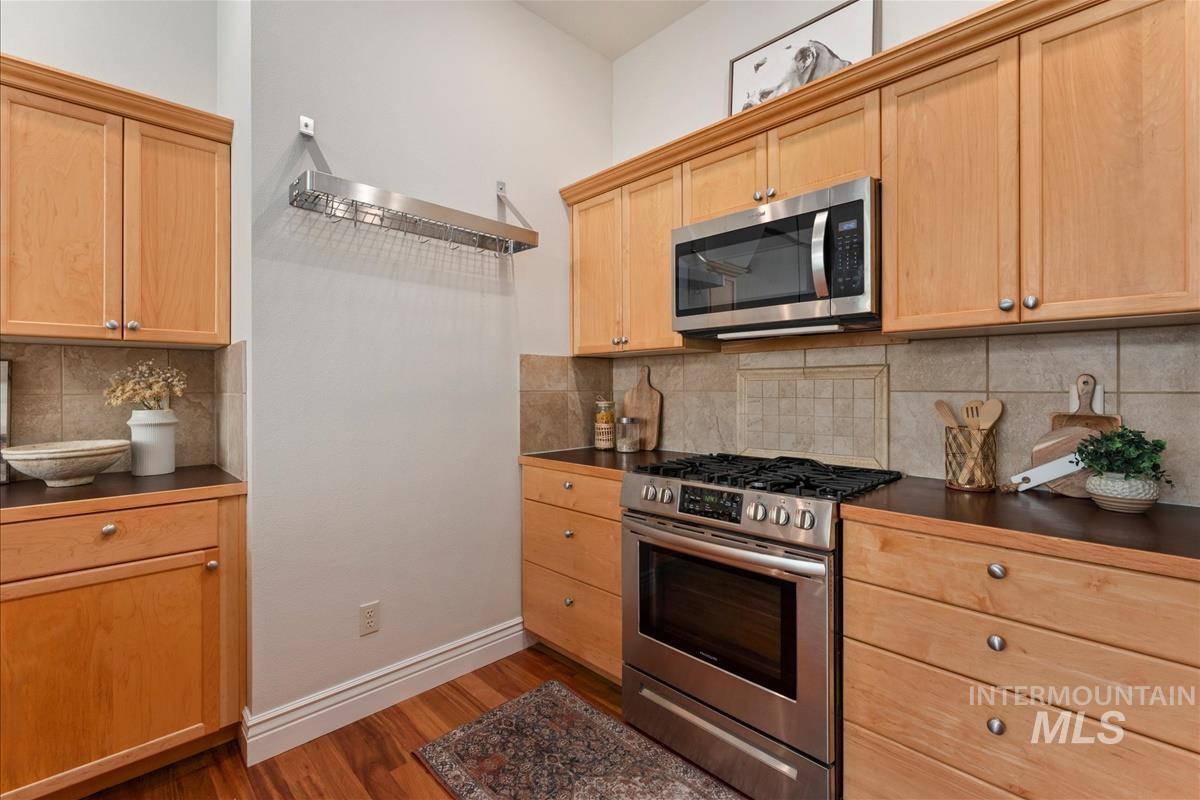 13379 N 8th, Boise, Idaho 83714, 3 Bedrooms, 2 Bathrooms, Residential For Sale, Price $599,000, 98997557