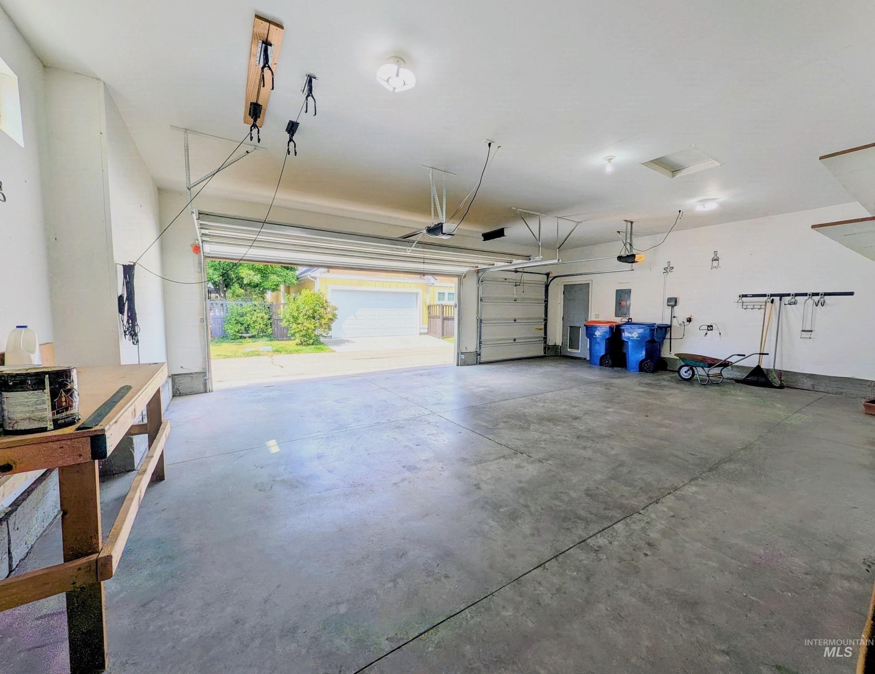 13379 N 8th Ave., Boise, Idaho 83714, 3 Bedrooms, 2 Bathrooms, Residential For Sale, Price $590,000, 98997557