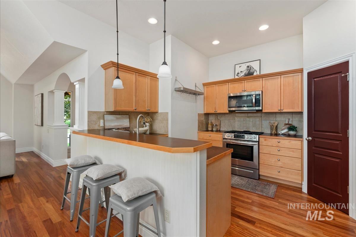 13379 N 8th, Boise, Idaho 83714, 3 Bedrooms, 2 Bathrooms, Residential For Sale, Price $599,000, 98997557