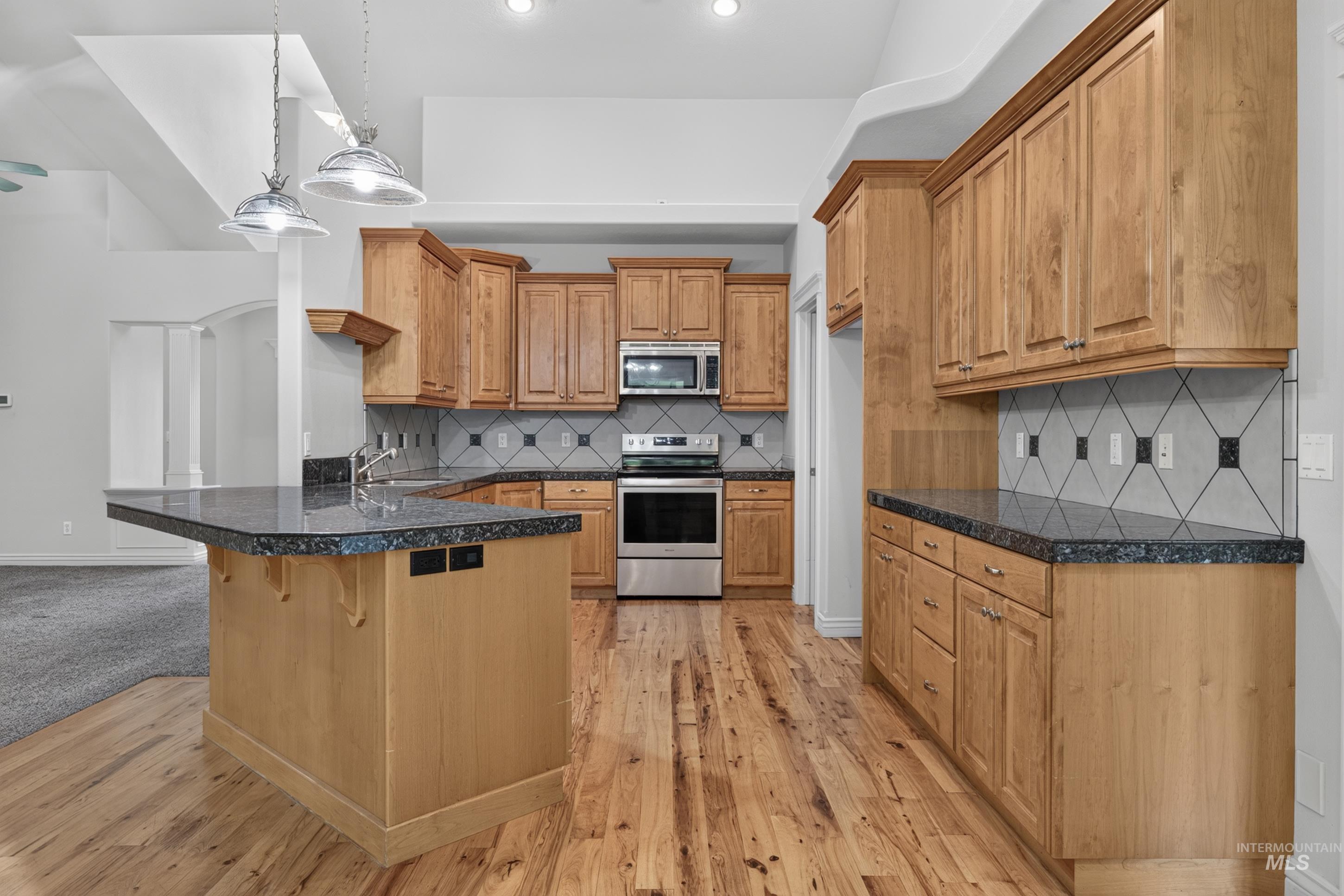 15592 Eclipse Dr, Caldwell, Idaho 83607, 4 Bedrooms, 3.5 Bathrooms, Residential For Sale, Price $995,000,MLS 98997562