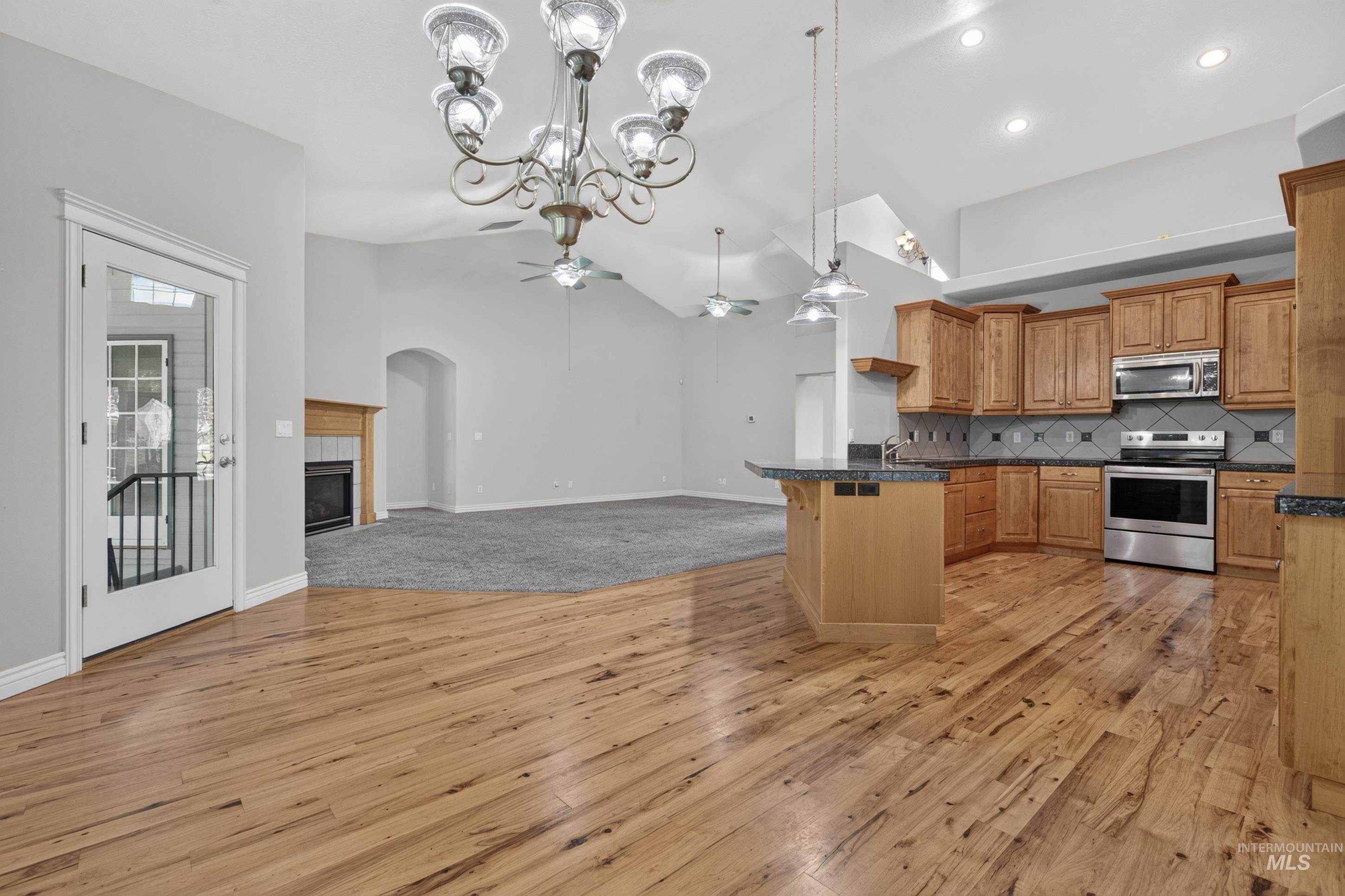 15592 Eclipse Dr, Caldwell, Idaho 83607, 4 Bedrooms, 3.5 Bathrooms, Residential For Sale, Price $995,000,MLS 98997562