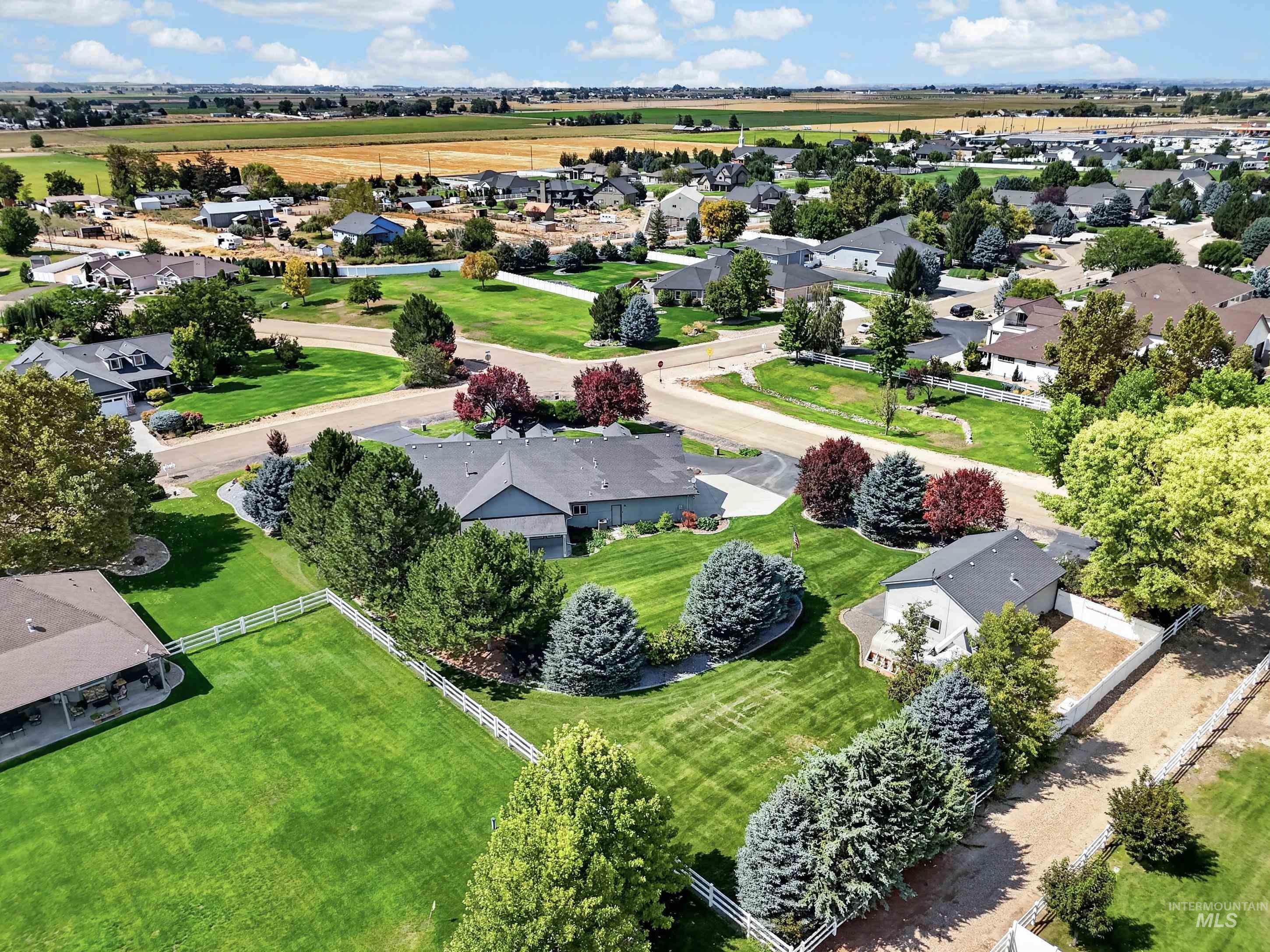 15592 Eclipse Dr, Caldwell, Idaho 83607, 4 Bedrooms, 3.5 Bathrooms, Residential For Sale, Price $995,000,MLS 98997562