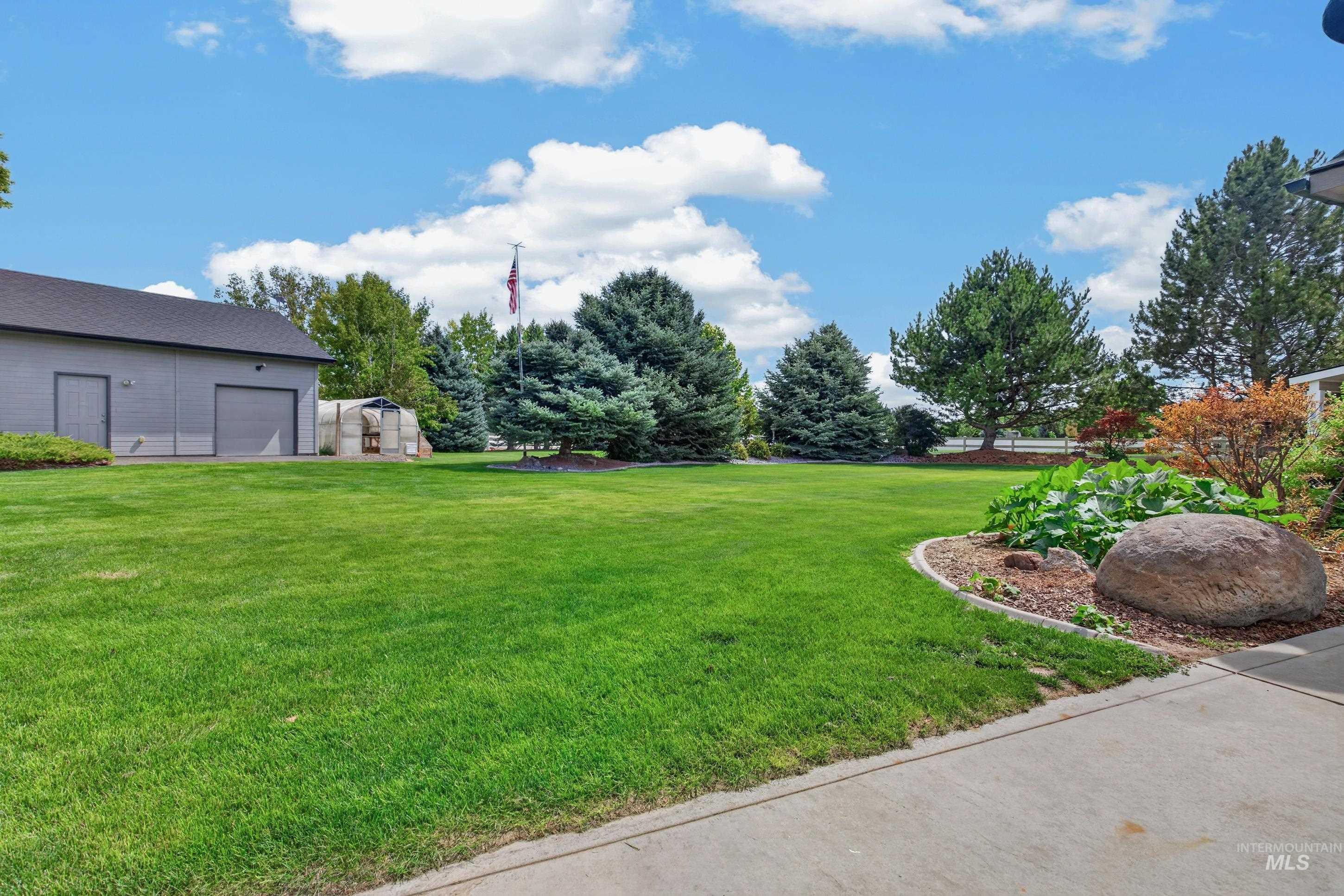 15592 Eclipse Dr, Caldwell, Idaho 83607, 4 Bedrooms, 3.5 Bathrooms, Residential For Sale, Price $995,000,MLS 98997562