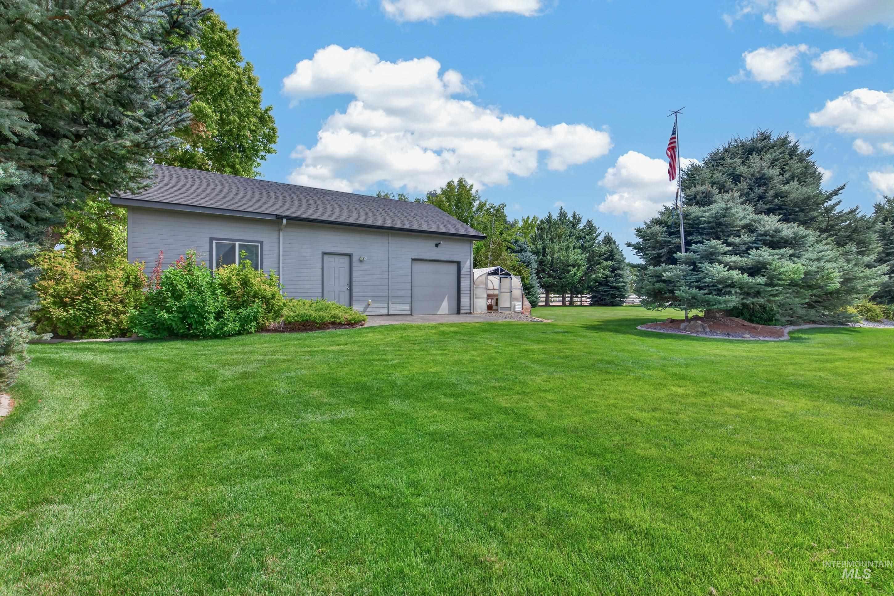 15592 Eclipse Dr, Caldwell, Idaho 83607, 4 Bedrooms, 3.5 Bathrooms, Residential For Sale, Price $995,000,MLS 98997562