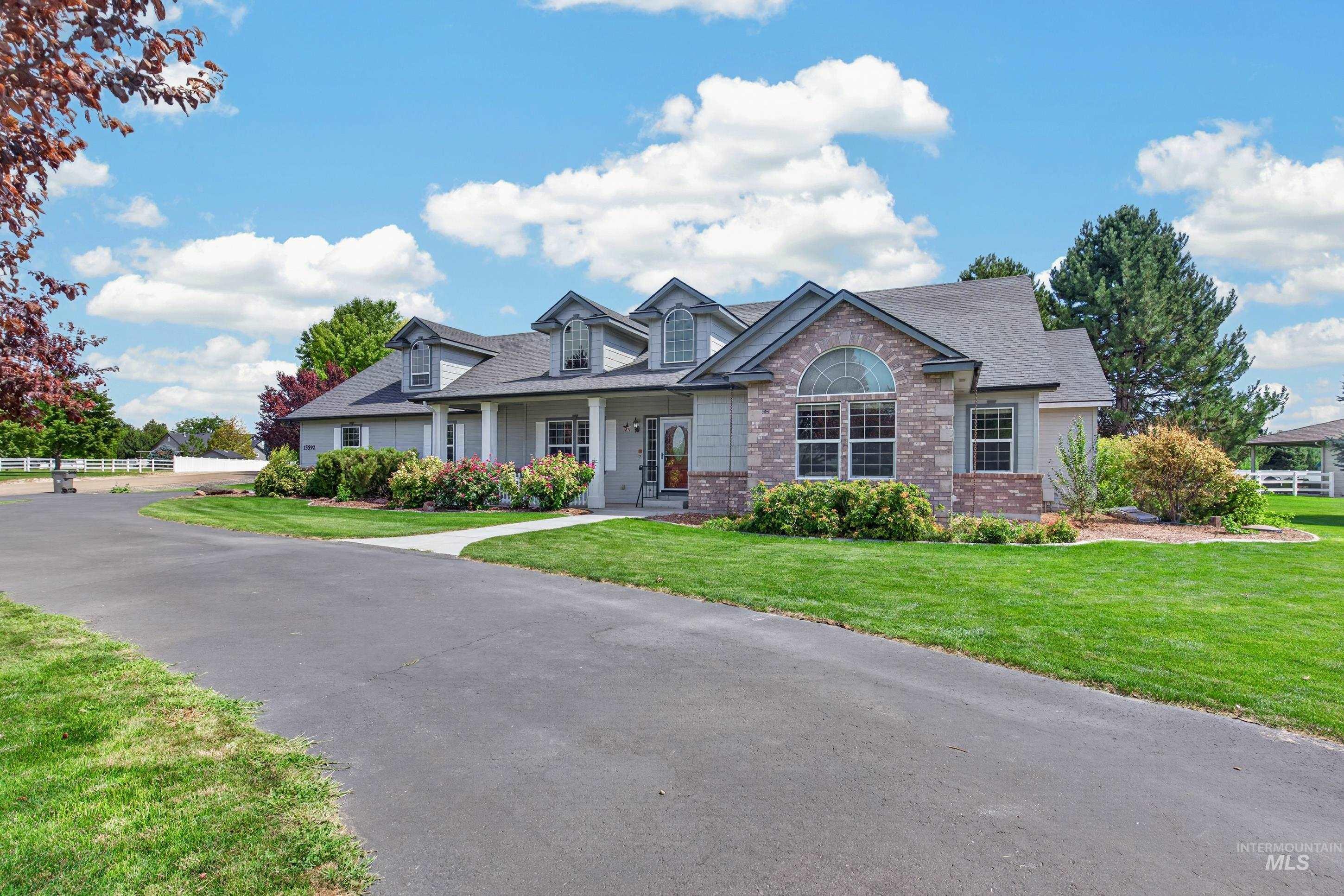 15592 Eclipse Dr, Caldwell, Idaho 83607, 4 Bedrooms, 3.5 Bathrooms, Residential For Sale, Price $995,000,MLS 98997562