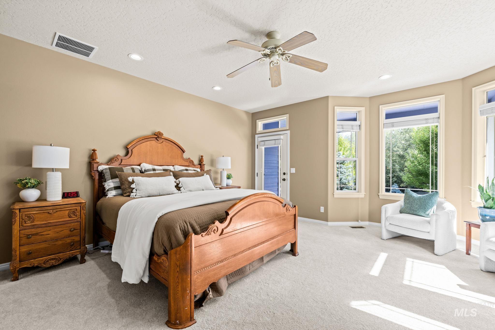 5088 W Hidden Springs Drive, Boise, Idaho 83714, 3 Bedrooms, 2.5 Bathrooms, Residential For Sale, Price $1,070,000, 98997564