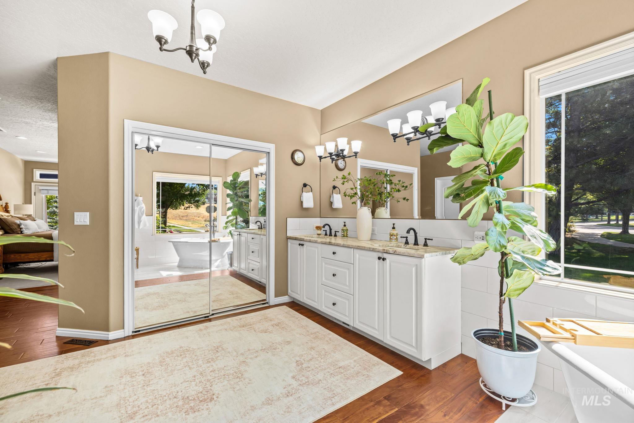 5088 W Hidden Springs Drive, Boise, Idaho 83714, 3 Bedrooms, 2.5 Bathrooms, Residential For Sale, Price $1,070,000, 98997564