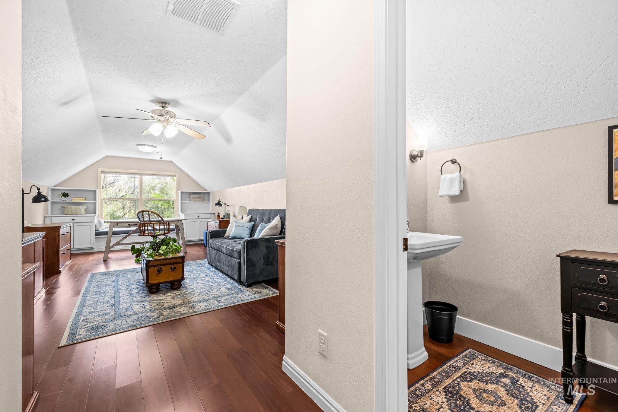 5088 W Hidden Springs Drive, Boise, Idaho 83714, 3 Bedrooms, 2.5 Bathrooms, Residential For Sale, Price $1,070,000, 98997564