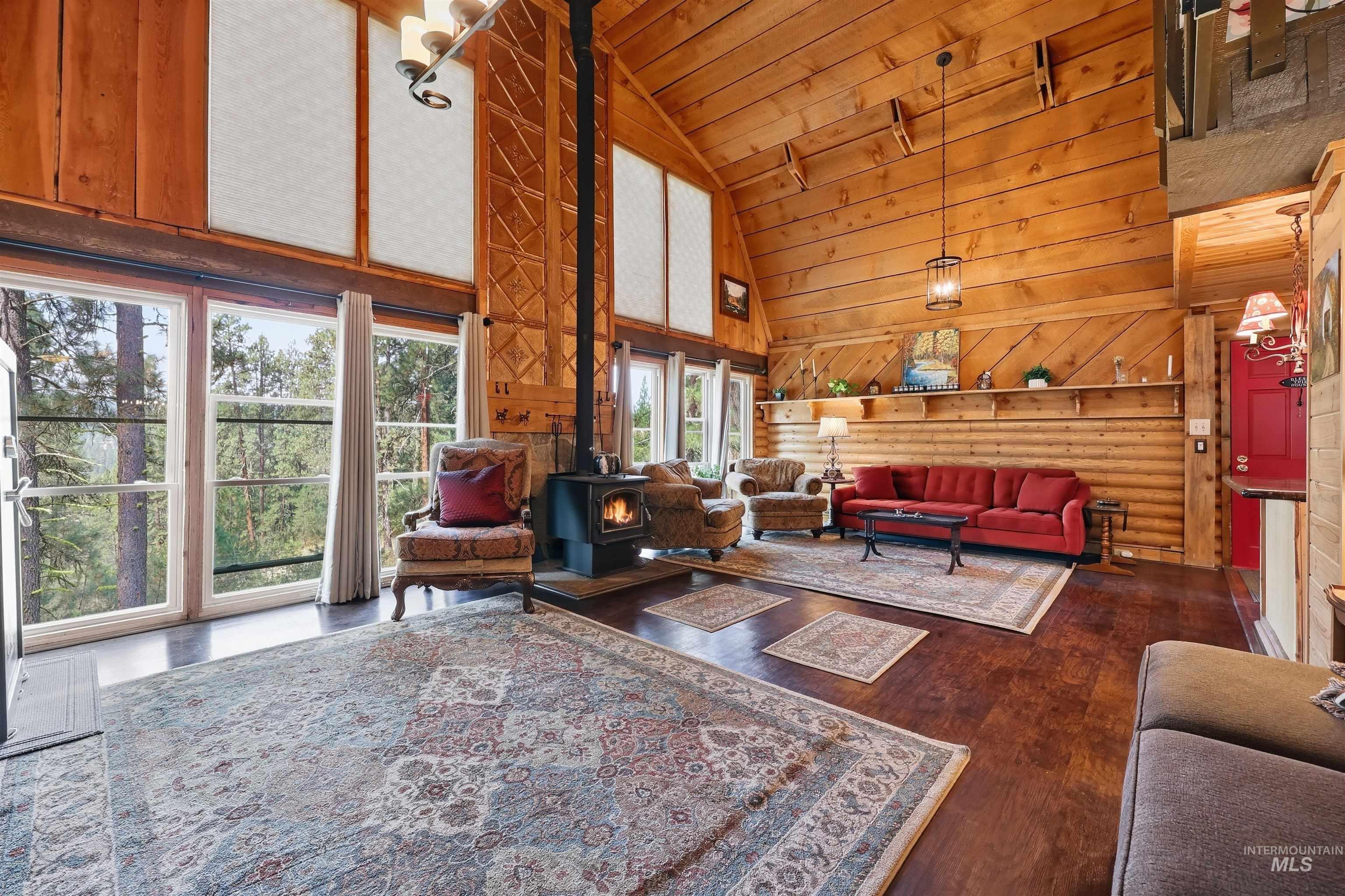 25 Bull Pine Road, Idaho City, Idaho 83631, 4 Bedrooms, 2.5 Bathrooms, Residential For Sale, Price $649,900, 98997566