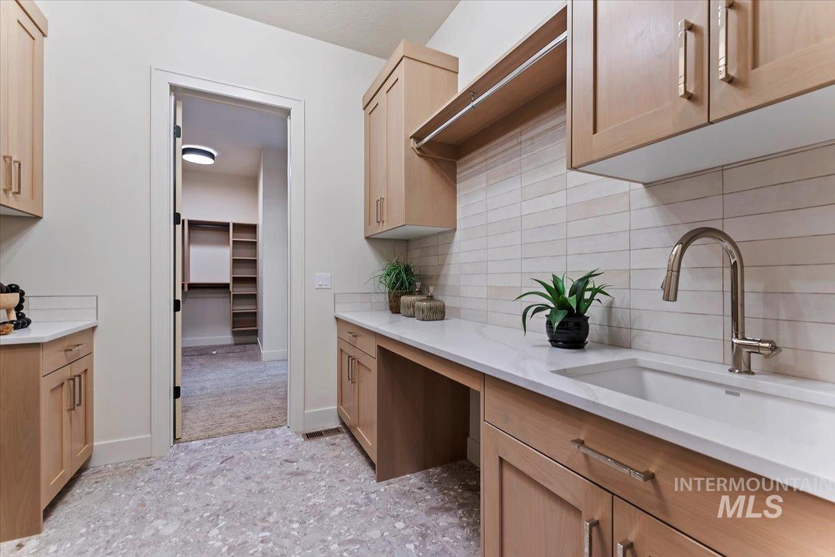 3471 N Harvest Moon Way, Eagle, Idaho 83616, 3 Bedrooms, 2.5 Bathrooms, Residential For Sale, Price $1,650,000,MLS 98997568