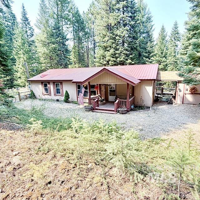 2 Snowbird Ln, Garden Valley, Idaho 83622, 3 Bedrooms, 2 Bathrooms, Residential For Sale, Price $424,000,MLS 98997569