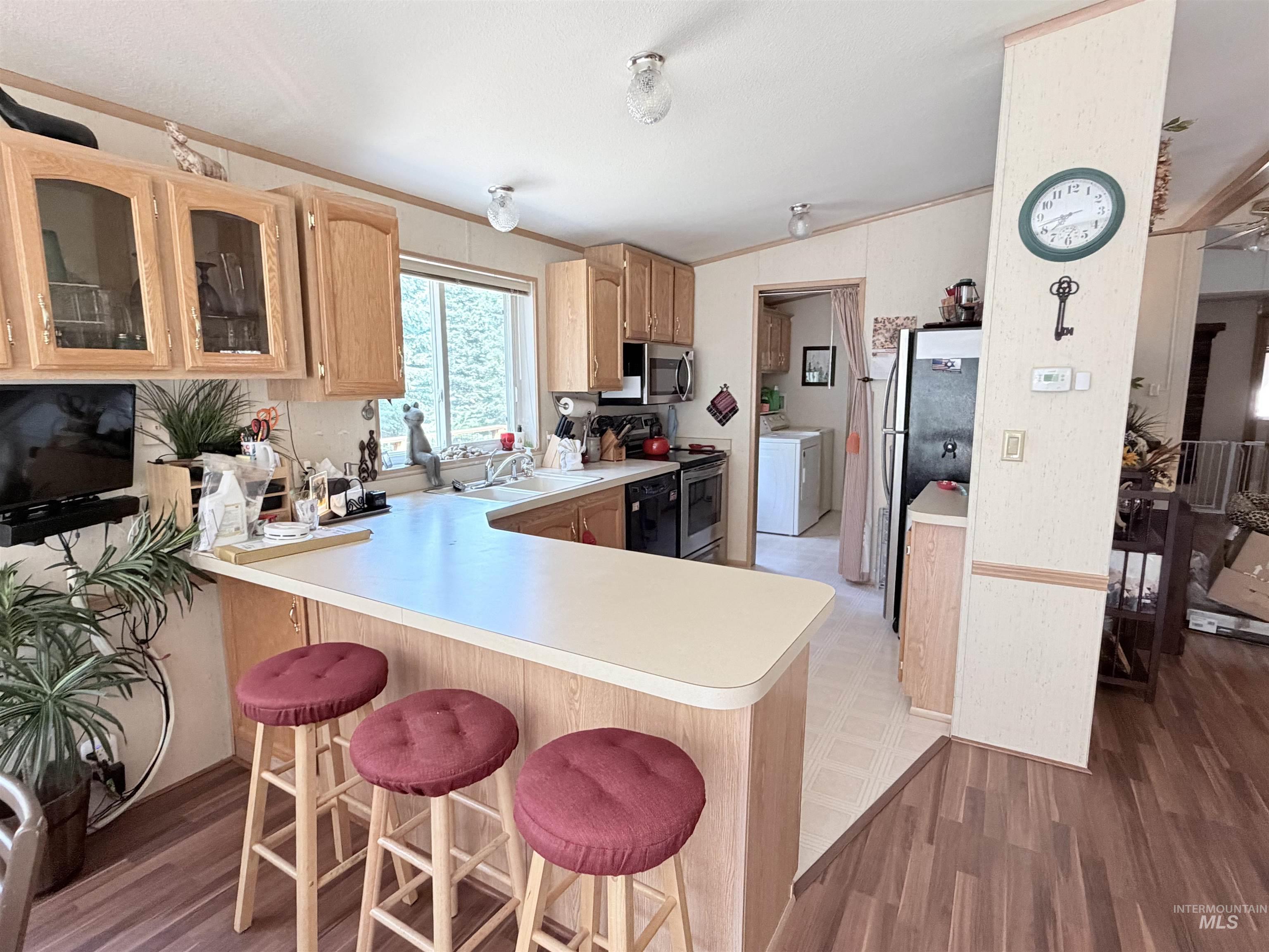 2 Snowbird Ln, Garden Valley, Idaho 83622, 3 Bedrooms, 2 Bathrooms, Residential For Sale, Price $424,000,MLS 98997569