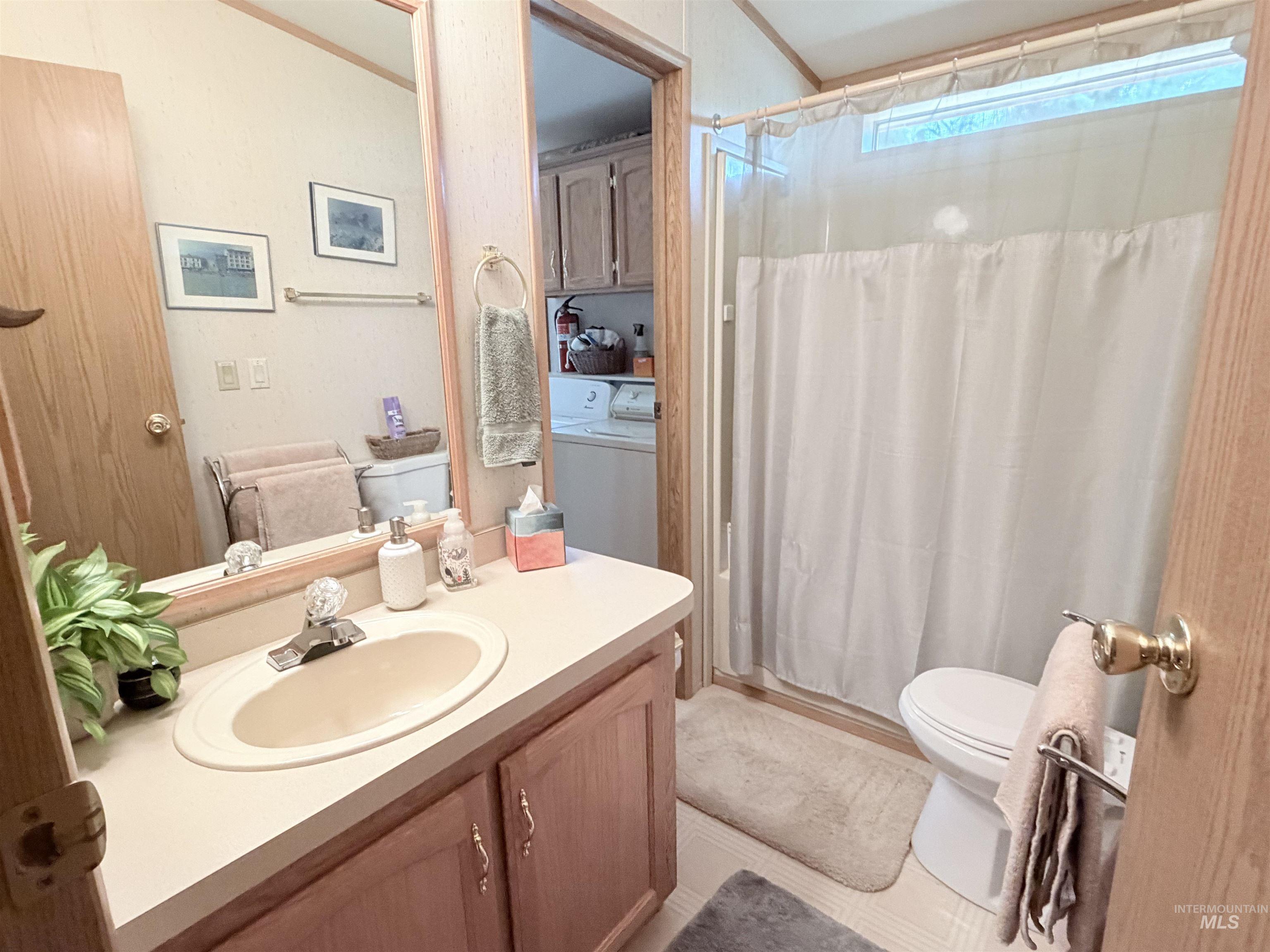 2 Snowbird Ln, Garden Valley, Idaho 83622, 3 Bedrooms, 2 Bathrooms, Residential For Sale, Price $424,000,MLS 98997569