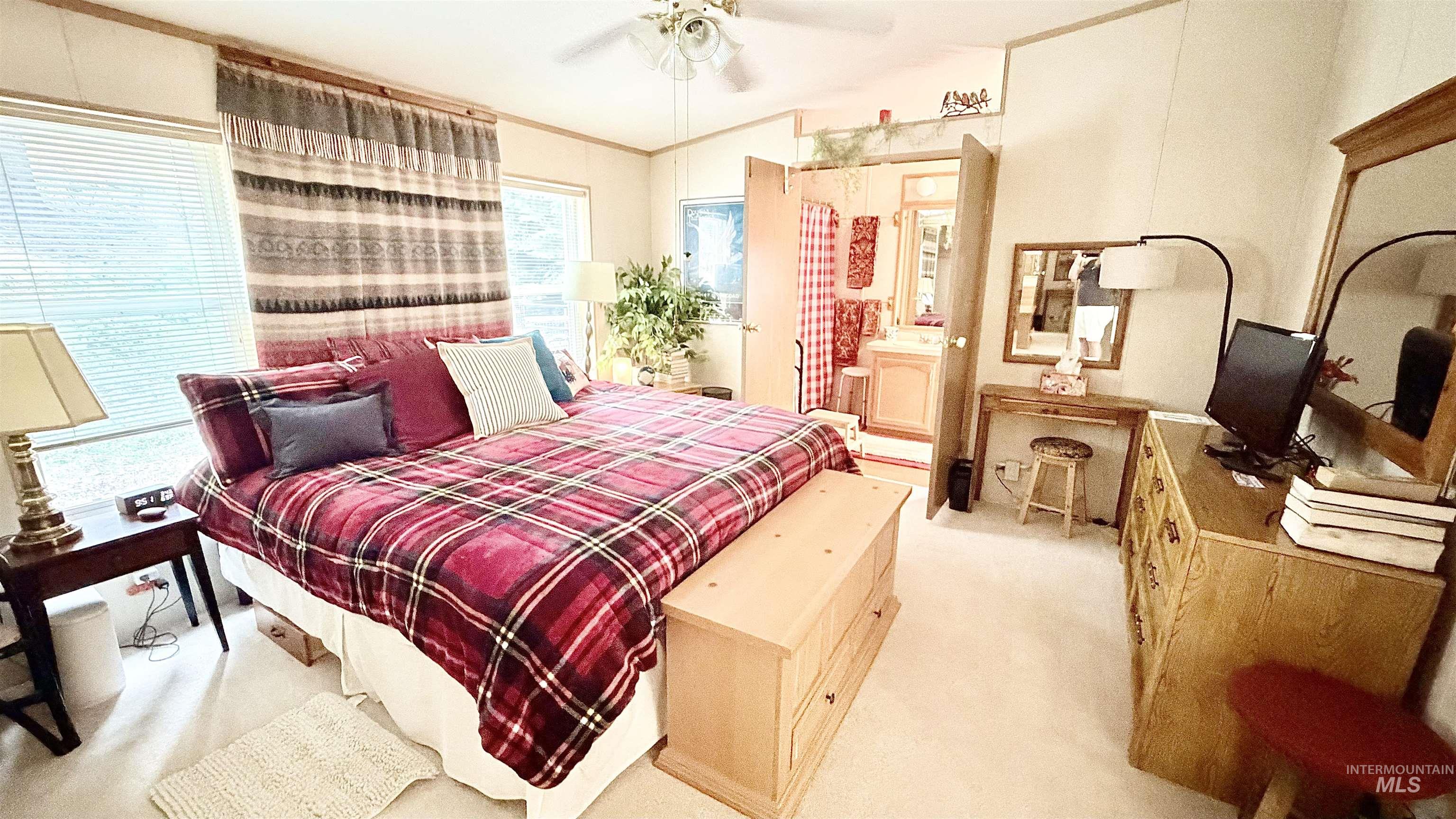 2 Snowbird Ln, Garden Valley, Idaho 83622, 3 Bedrooms, 2 Bathrooms, Residential For Sale, Price $424,000,MLS 98997569