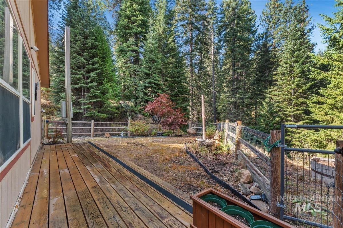 2 Snowbird Ln, Garden Valley, Idaho 83622, 3 Bedrooms, 2 Bathrooms, Residential For Sale, Price $424,000,MLS 98997569